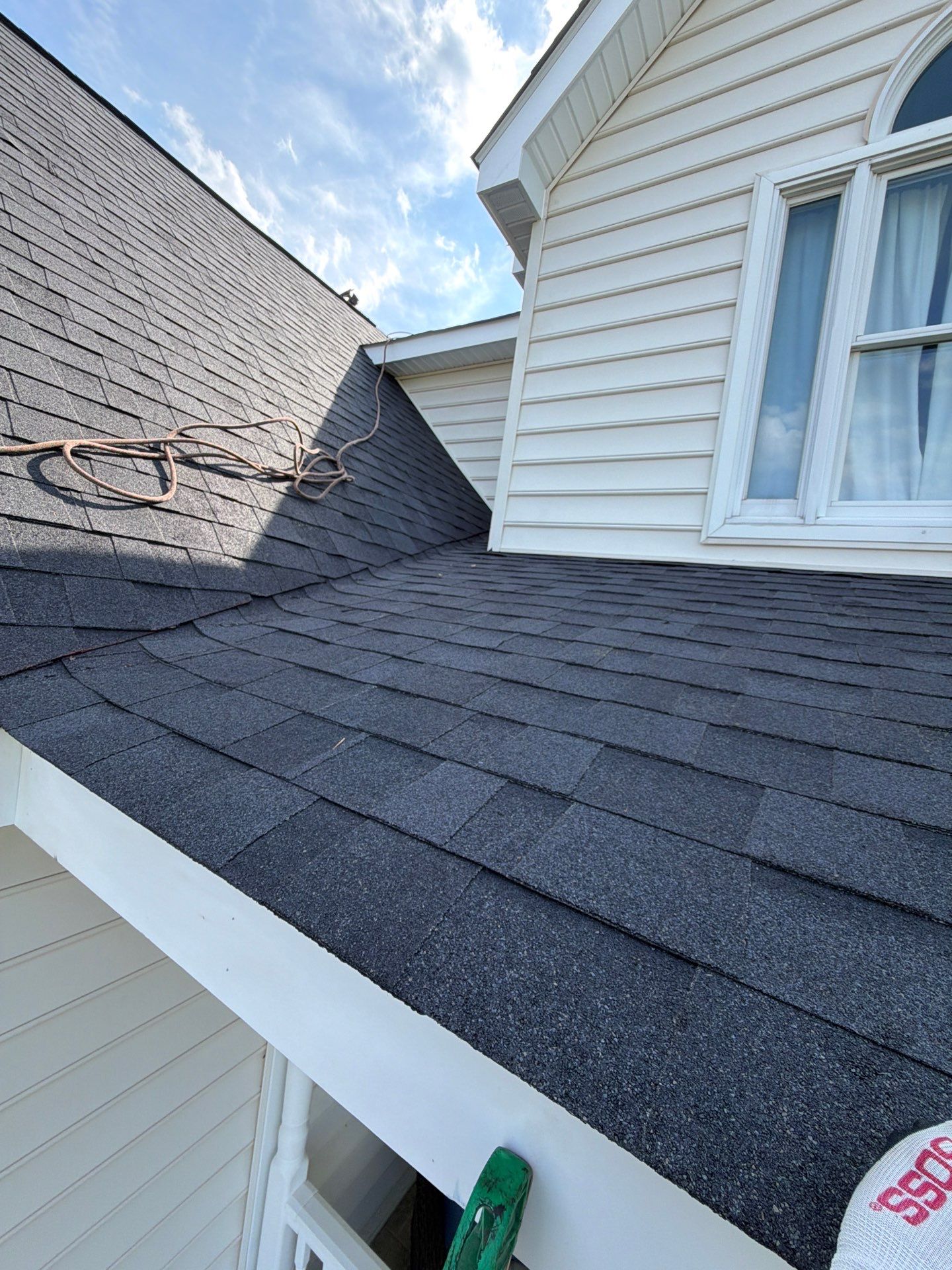 Comprehensive Roof, Soffit, and Fascia Replacement in New Point by Cade Construction