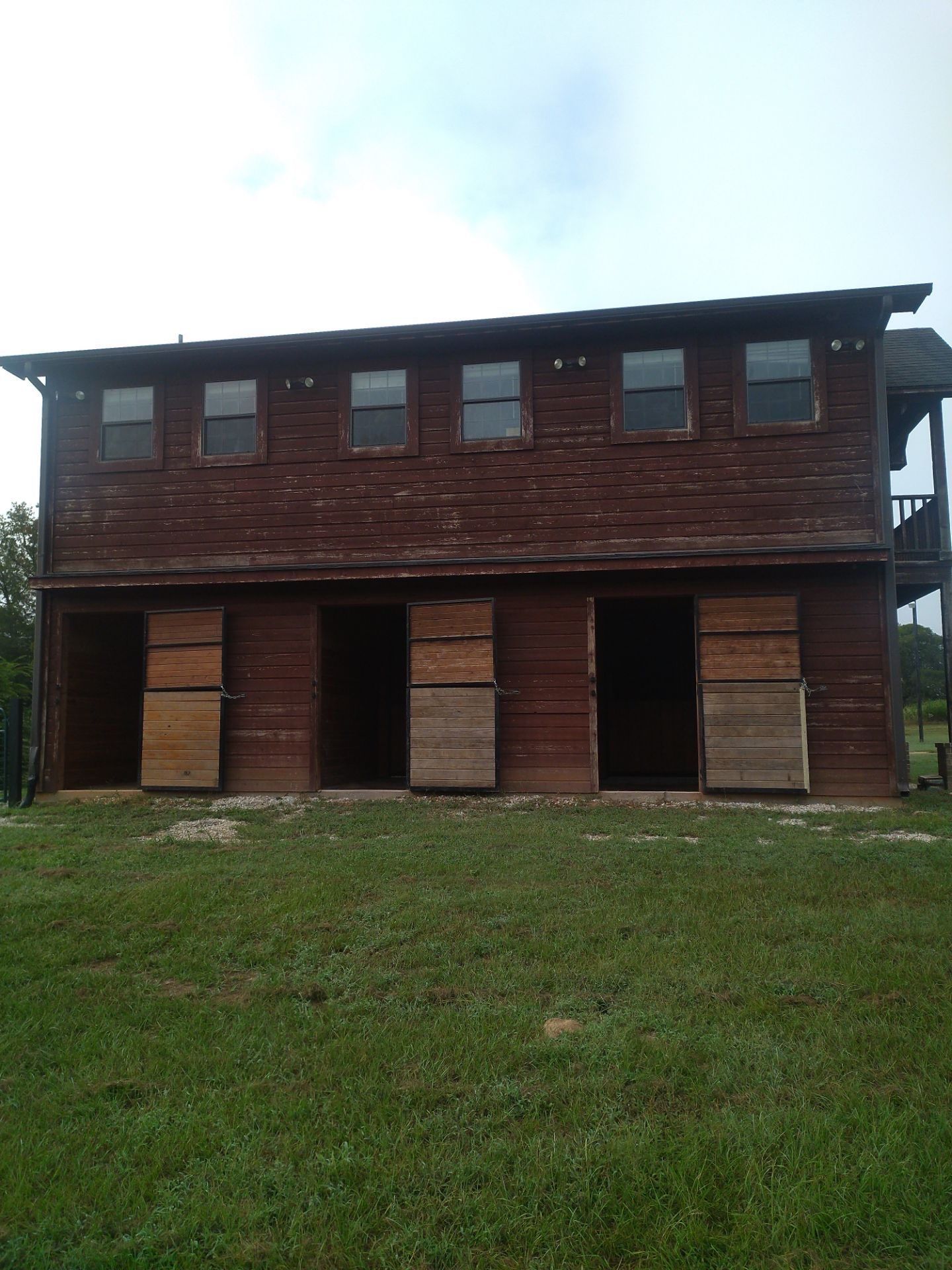 Exterior Staining Project - Flint, Texas by Quality Coats Painting