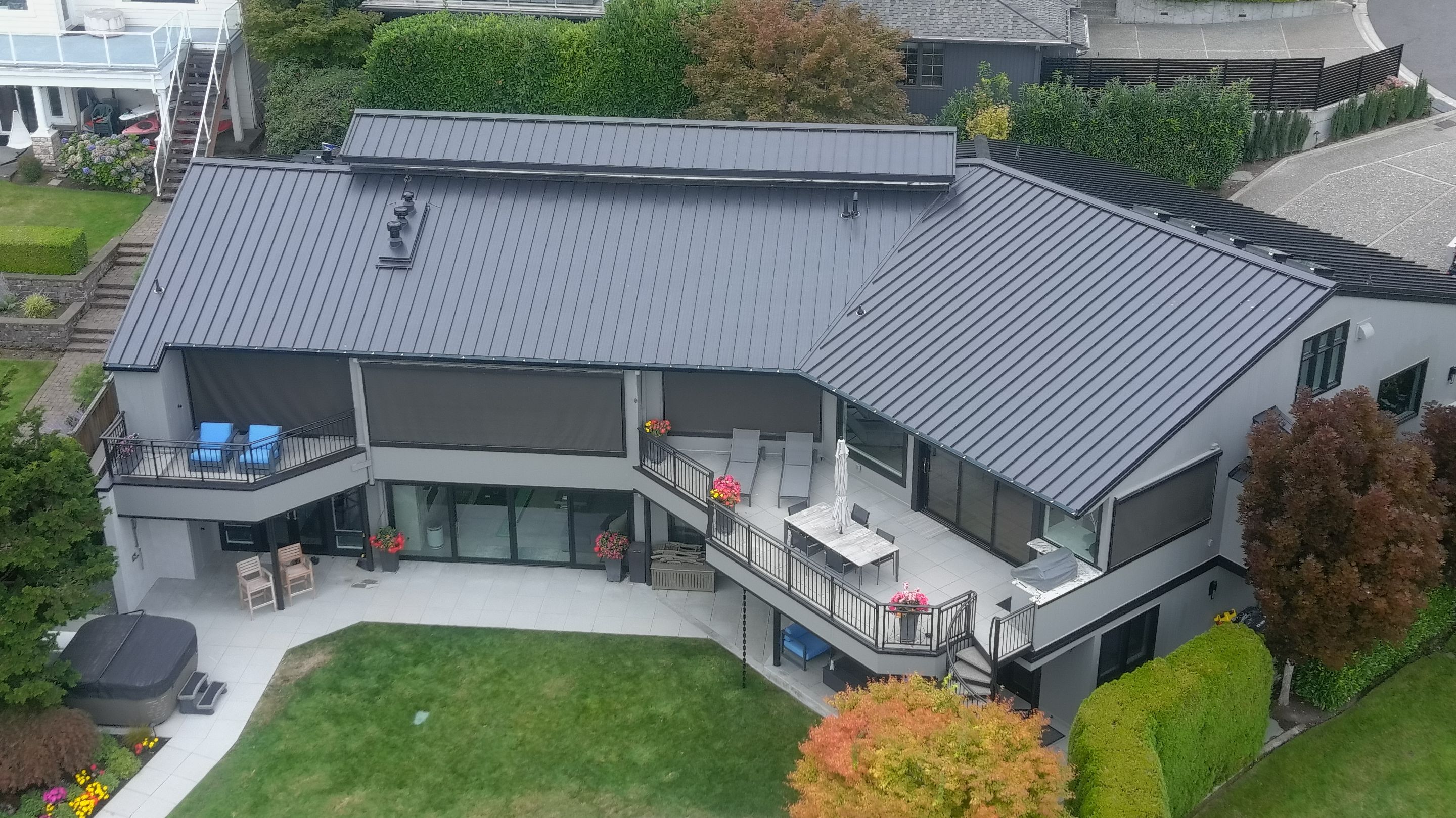 Roofworks Northwest featured photo.