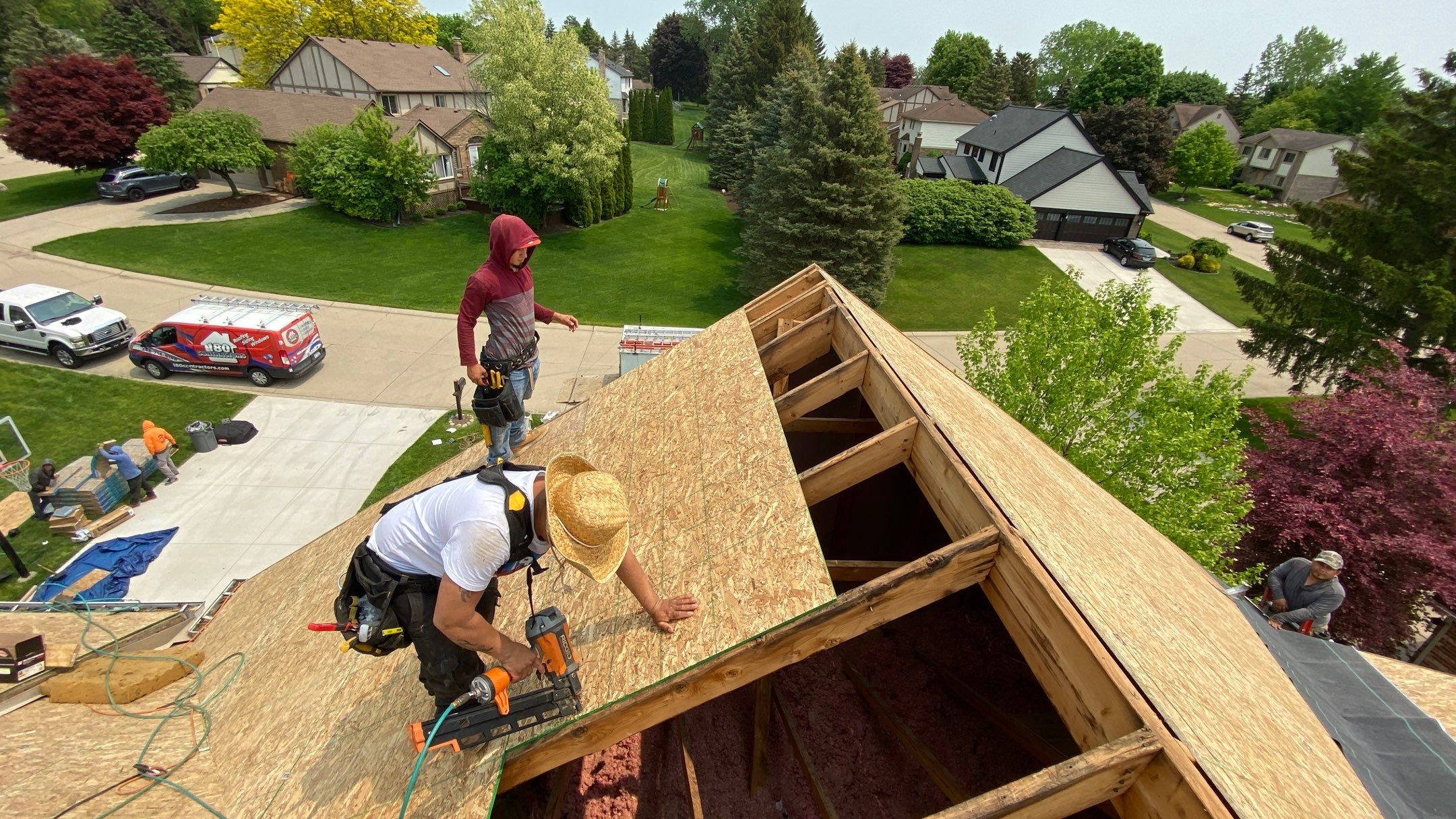 Roof Replacement using CertainTeed Landmark by 180 Contractors
