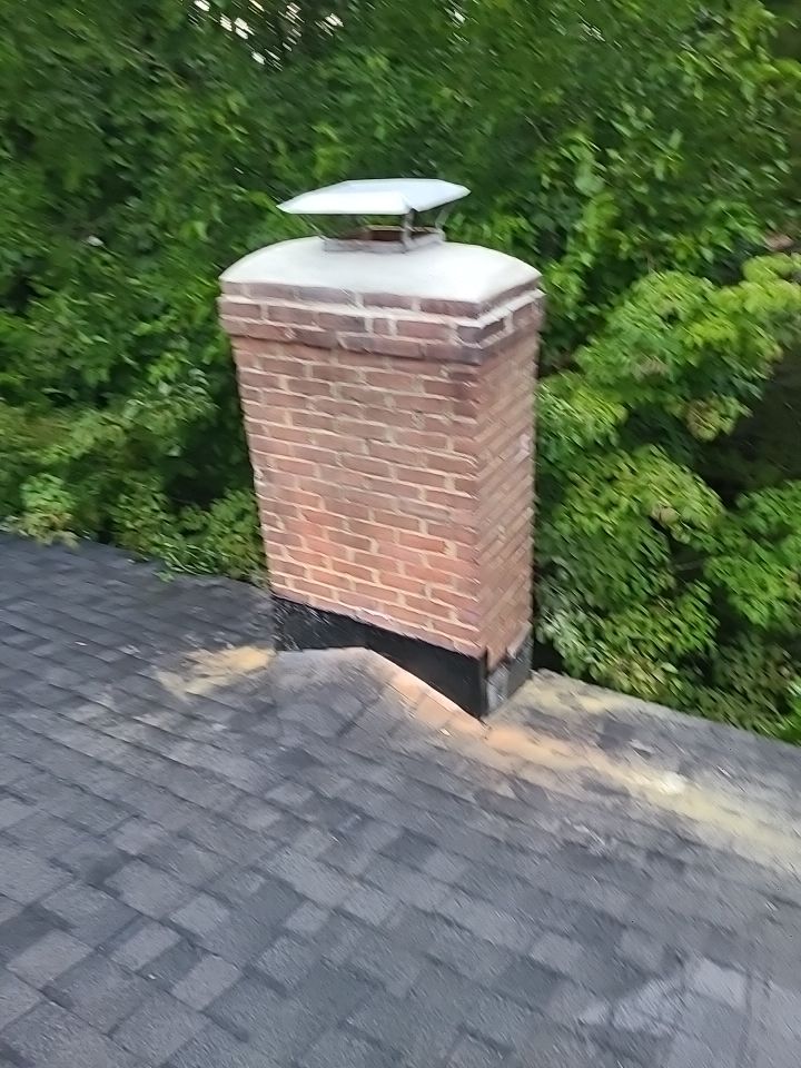 Vienna: CertainTeed Landmark Pro Architectural Shingles in Max Def Pewterwood by RM Banning, Inc.