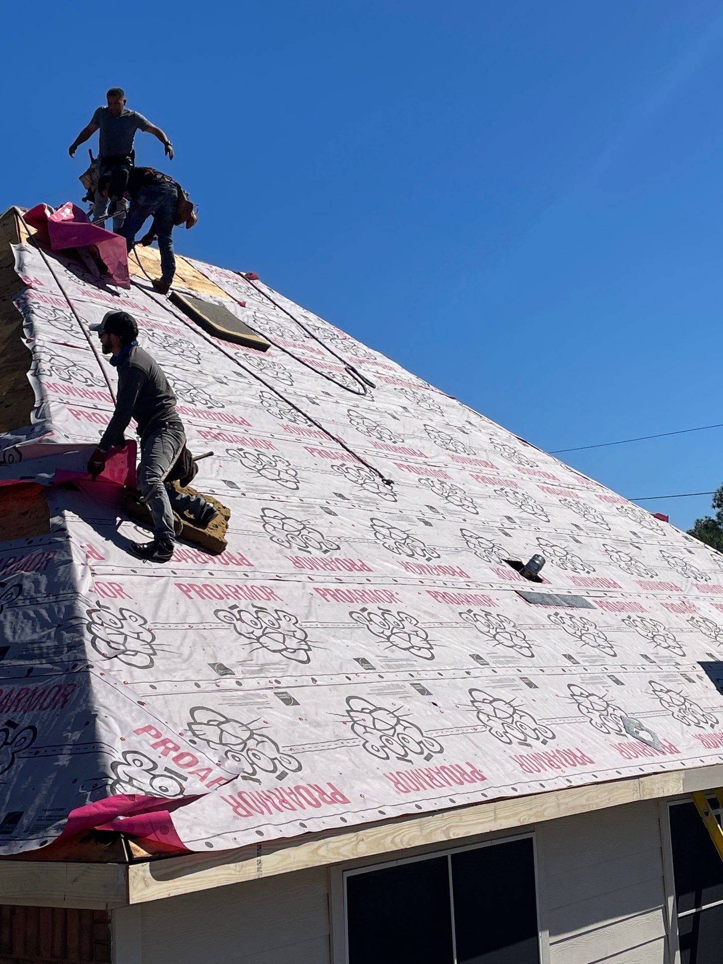 Residential Roofing Installation using Owen's Corning Duration (Lifetime) Shingles by Roof Repair Company