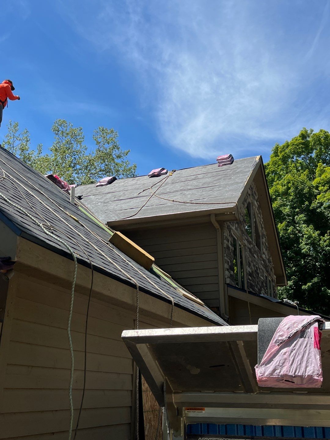 Residential Roofing Installation using Duration Series Shingles - Onyx Black by RoofX 
