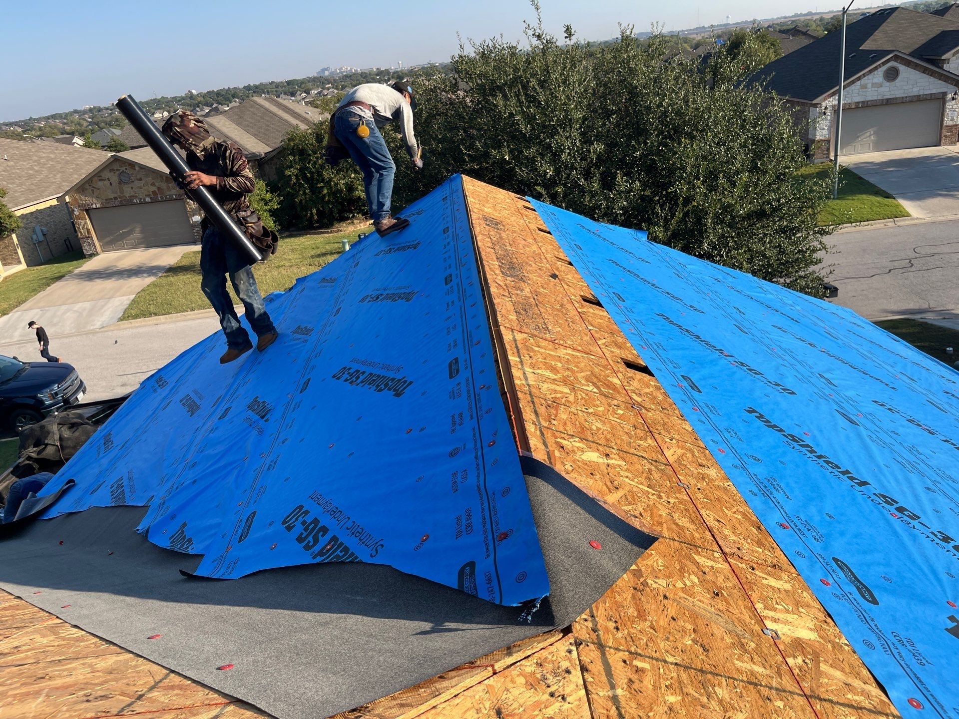 Temple, Tx - Roof Installation and fence repair by DT Roofing - Seth Wells
