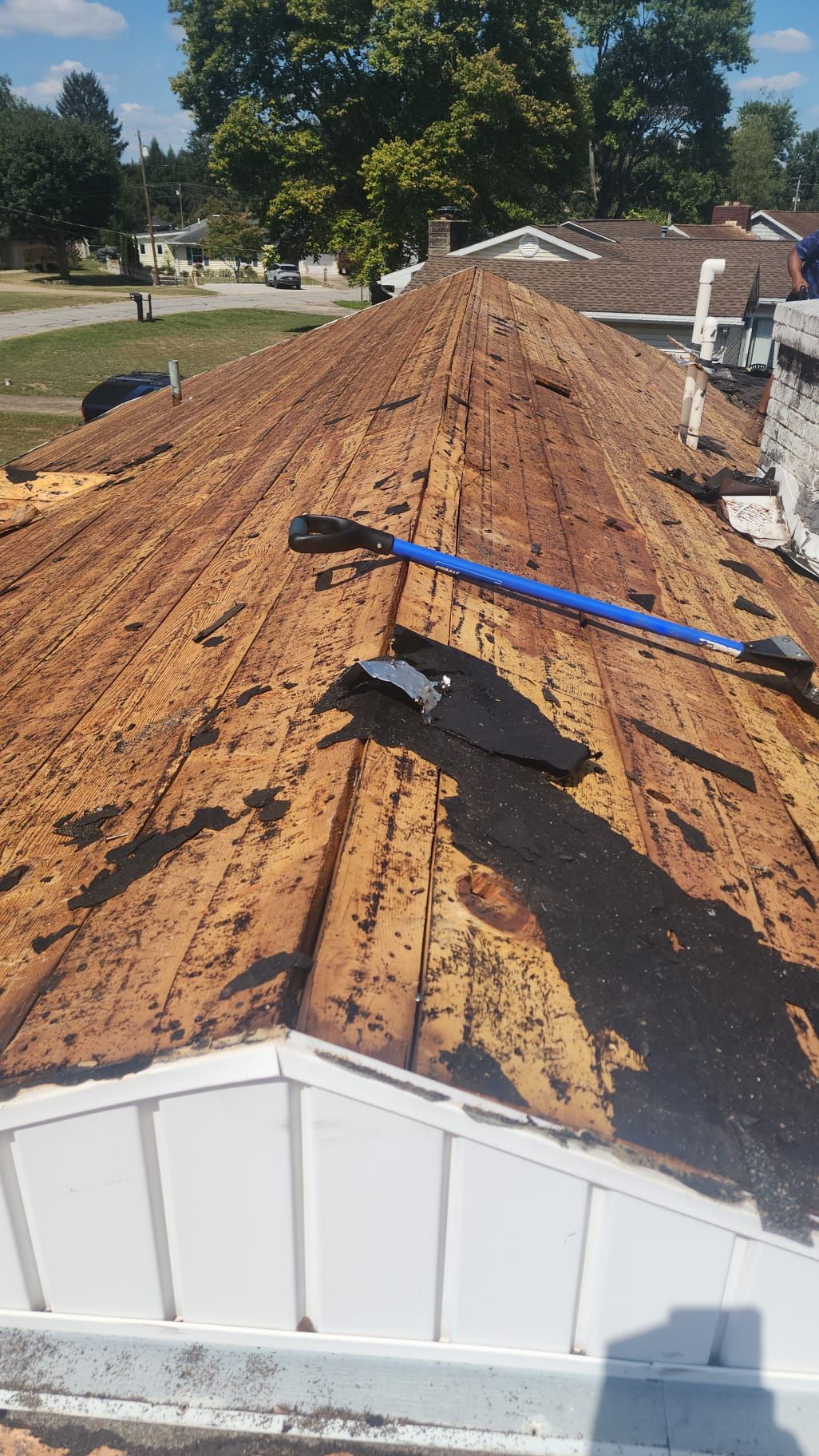 Residential Roofing Installation using GAF Timberline HDZ by Rainstoppers Roofing