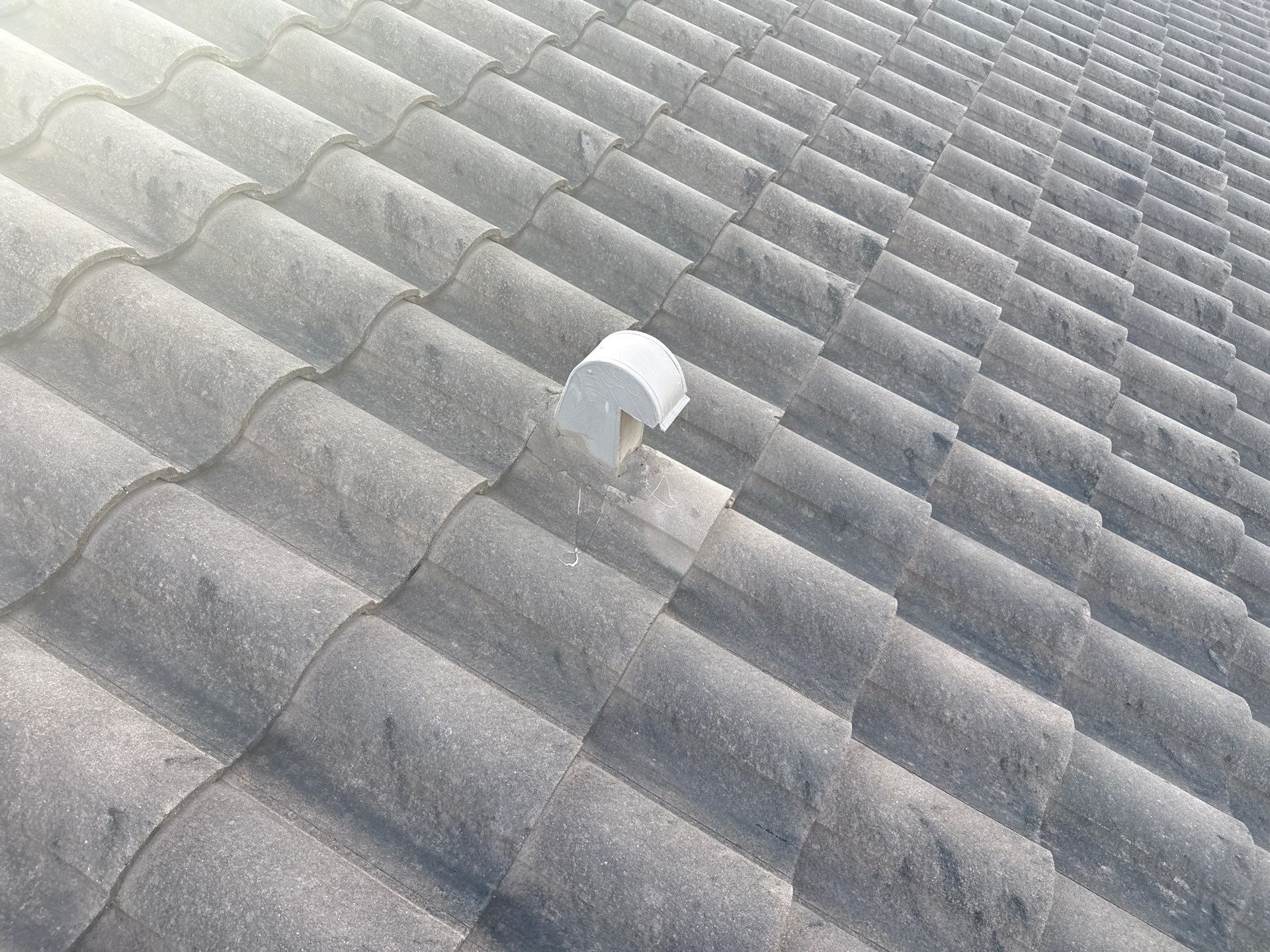 Soft Wash Roof Cleaning – Concrete Tile Roof | Artisan Lakes Esplanade, Palmetto, FL by Sunshine AquaWash