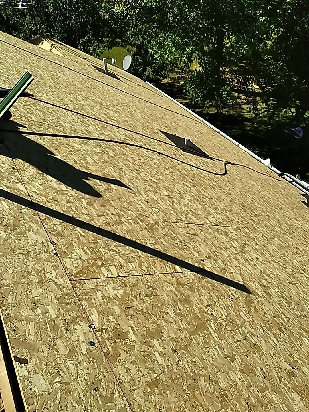 Residential Roofing Installation using Owens Corning Oakridge- Williamsburg Gray by Indigo State Roofing