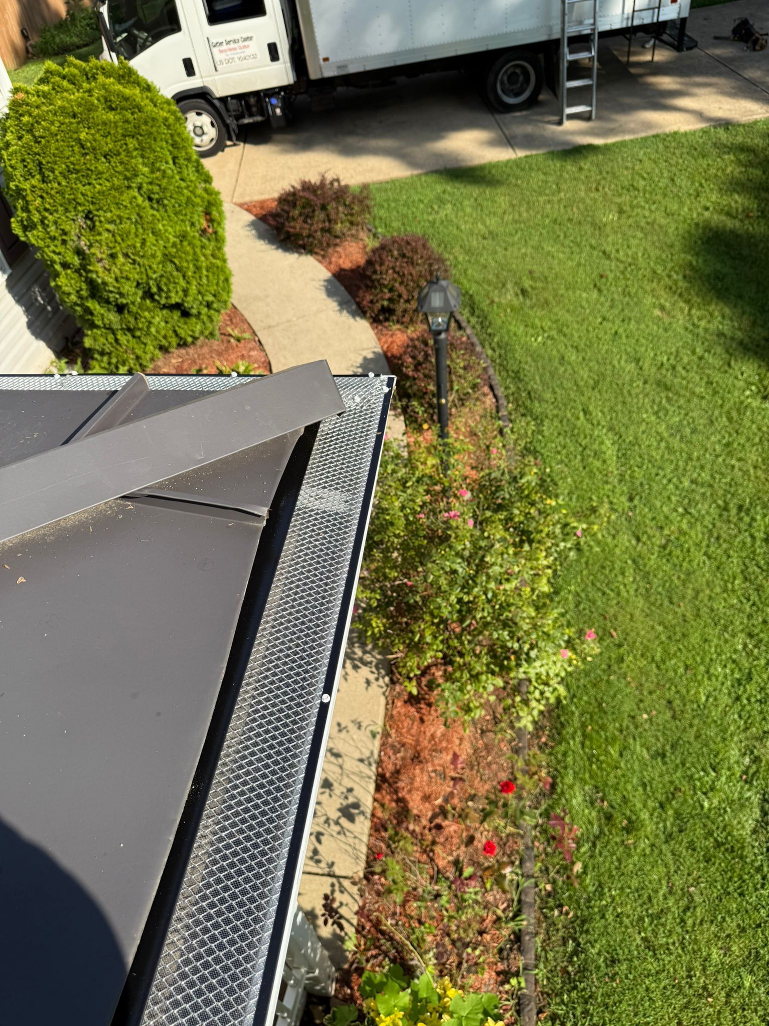 Lorton: Residential Roof with CertainTeed Landmark Pro in Max Def Moire Black by RM Banning, Inc.