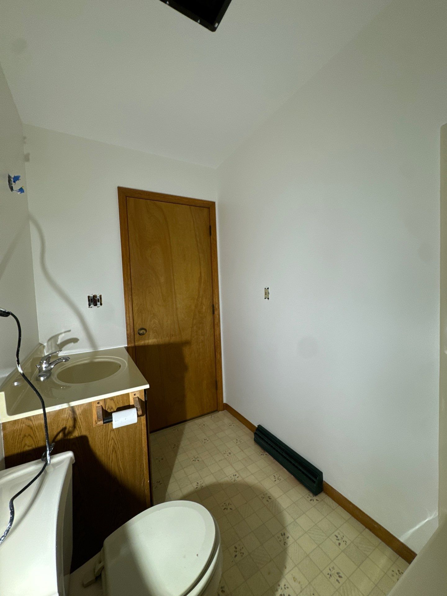 Bathroom Refresh in Muskegon Michigan, 49445 by Gordon Painting