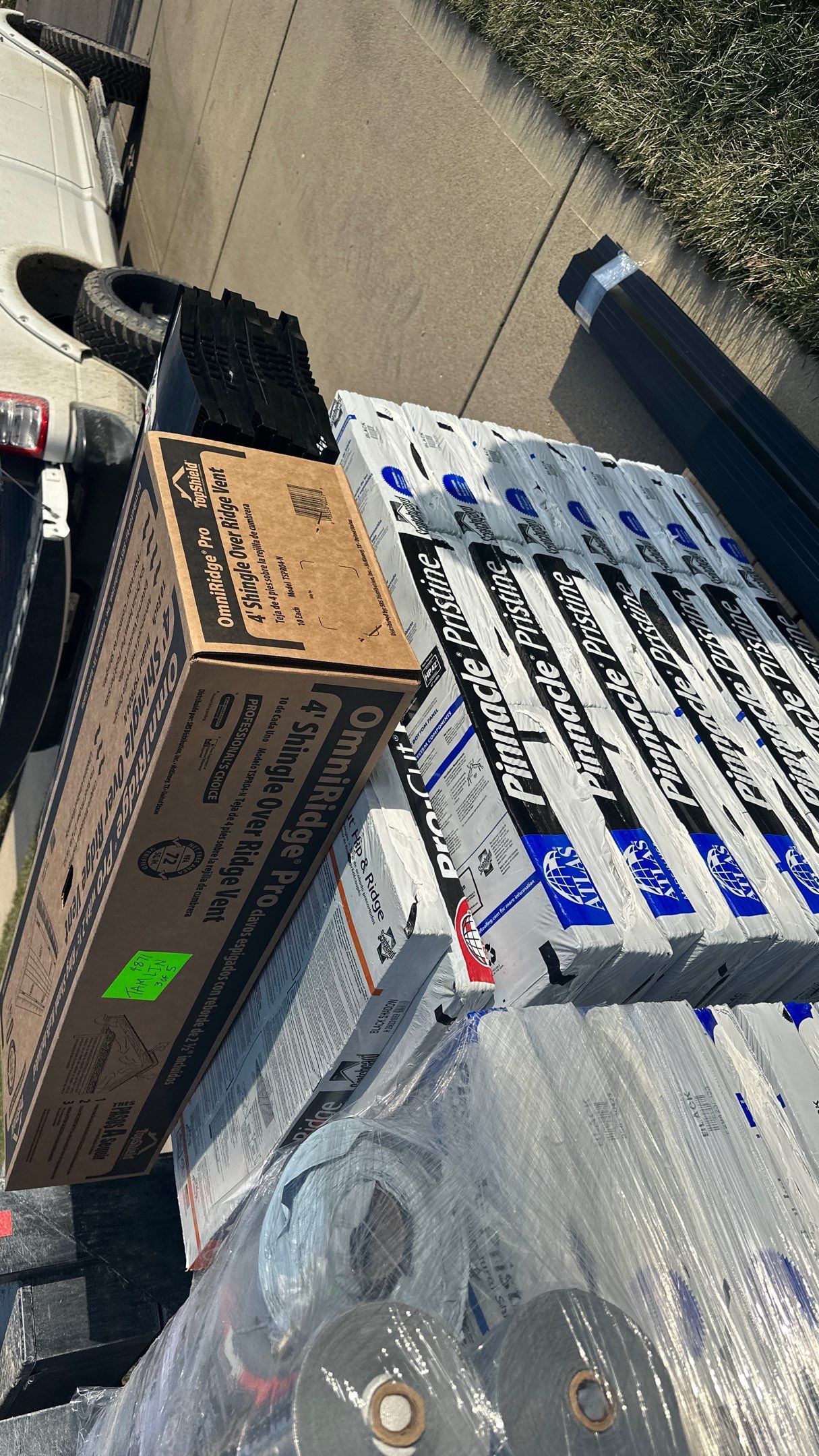 Liberty Township - Pristine Black by Tamlin Roofing