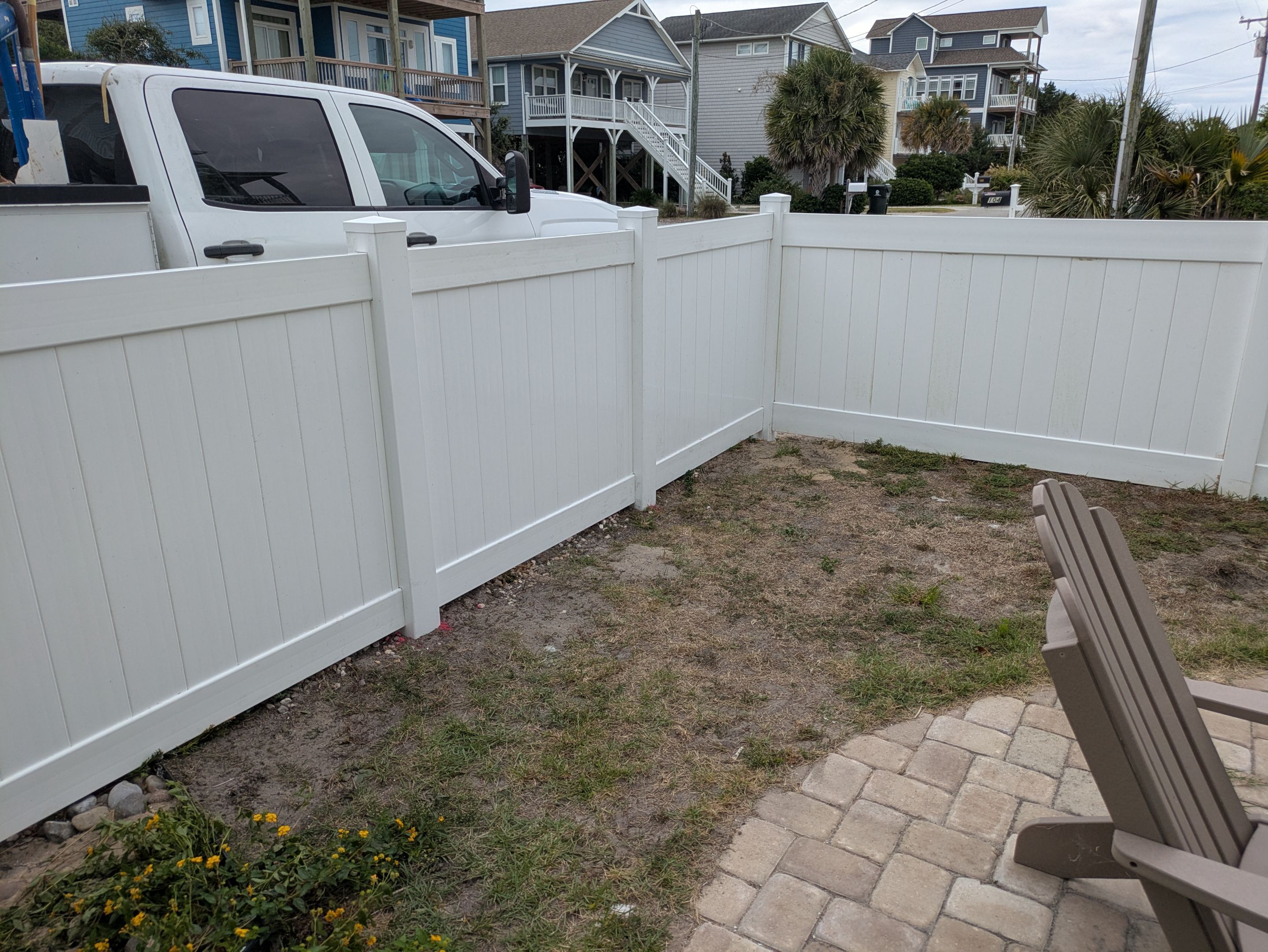 Hamilton Vinyl Privacy Project in Surf City by Superior Fence and Rail