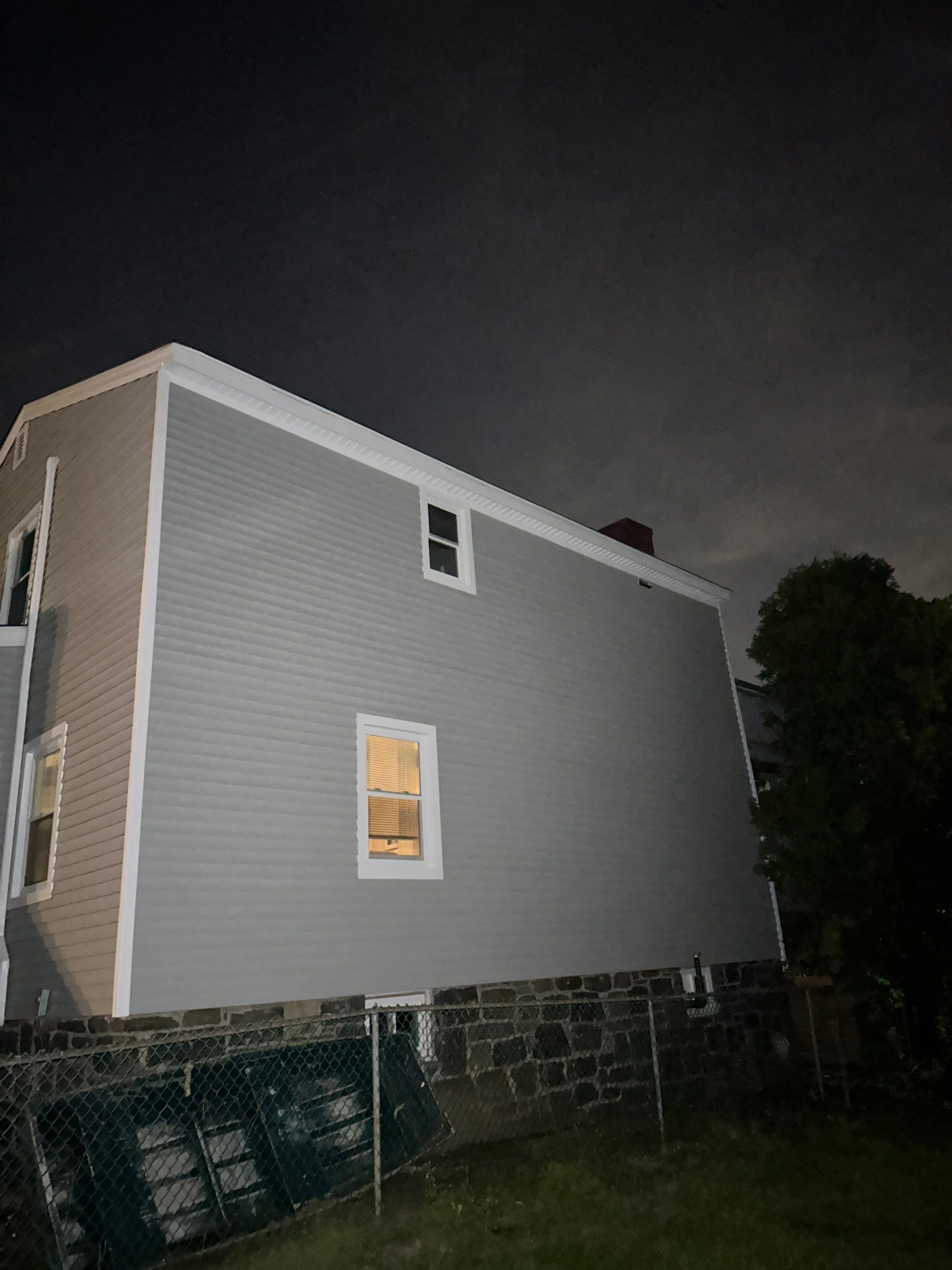 Siding Installation using Certainteed Cedar Impressions Straight Edge Perfection Shingles - D7 - Sterling Gray by A Plus Exterior