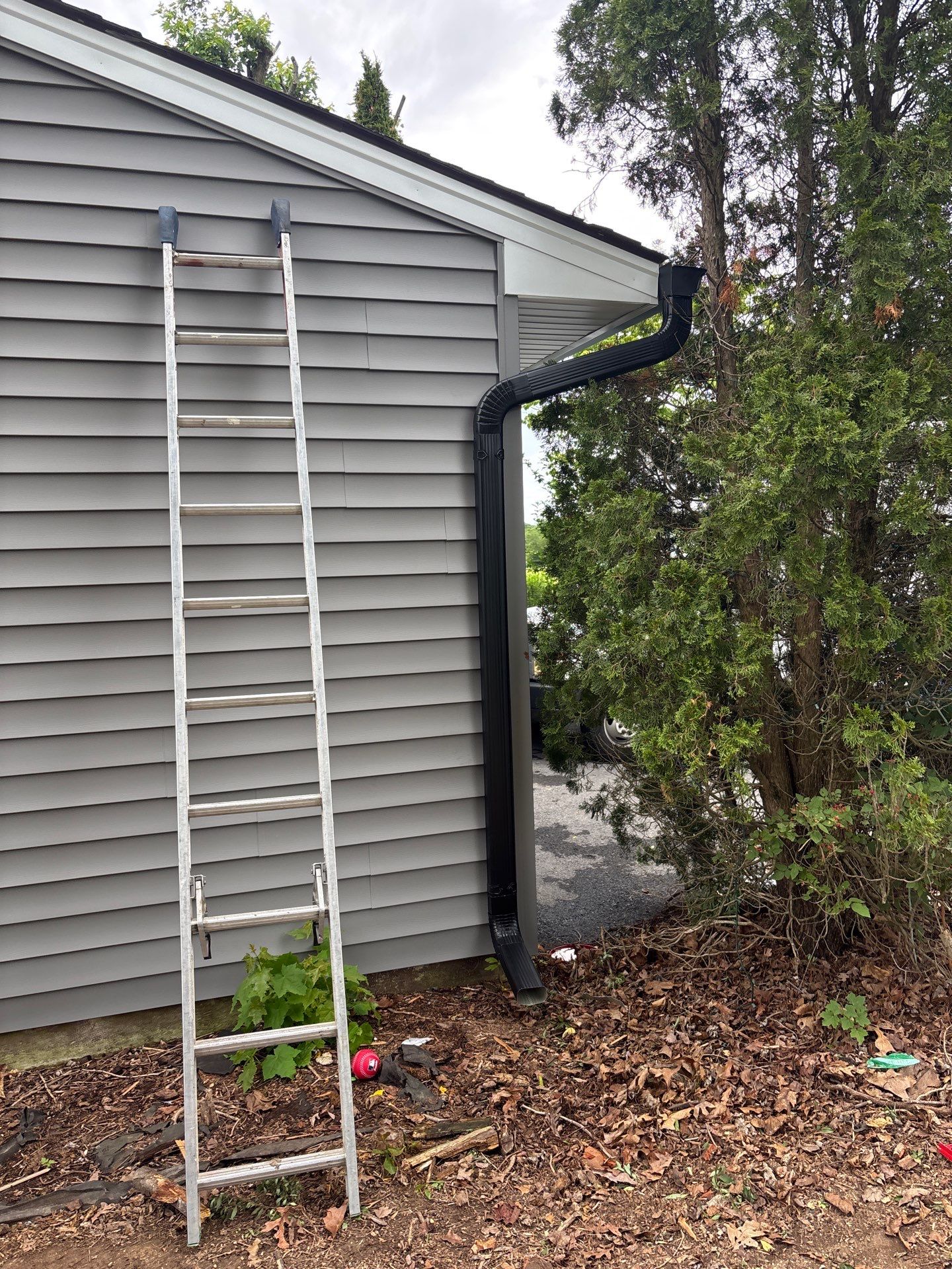 Siding and Gutter Replacement by Winchester Roofing