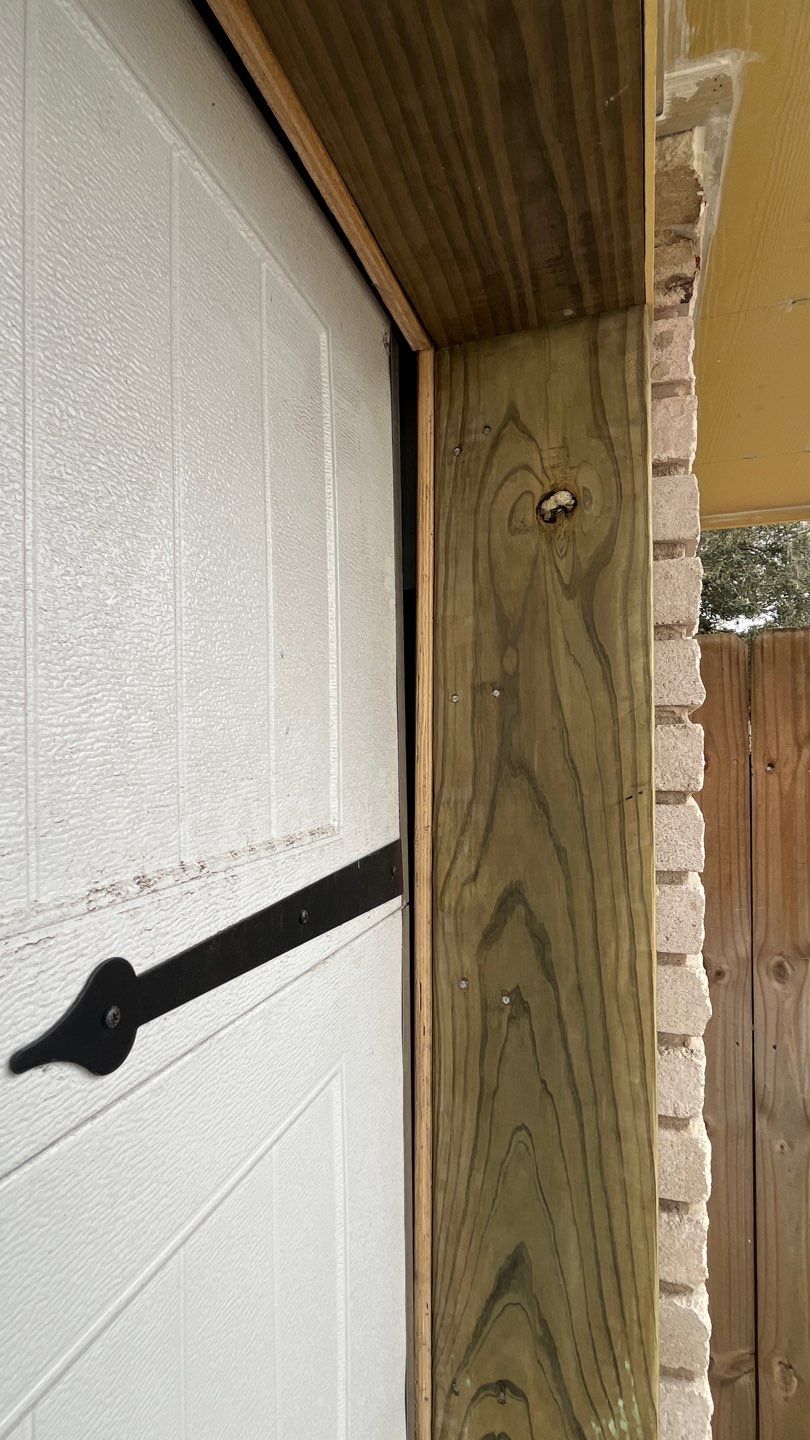 Beeville Backporch sittin' by Bayfront Roofing and Construction