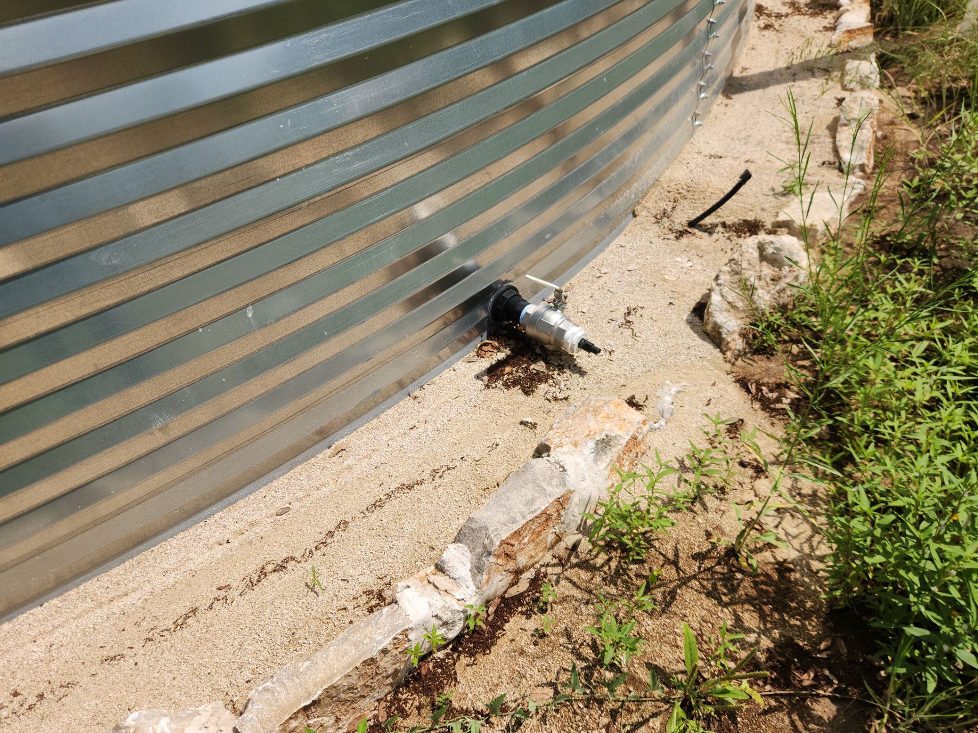 55.2K - Dome - Silver using Aqualine Tank - 3602D by Hill Country Rain Water