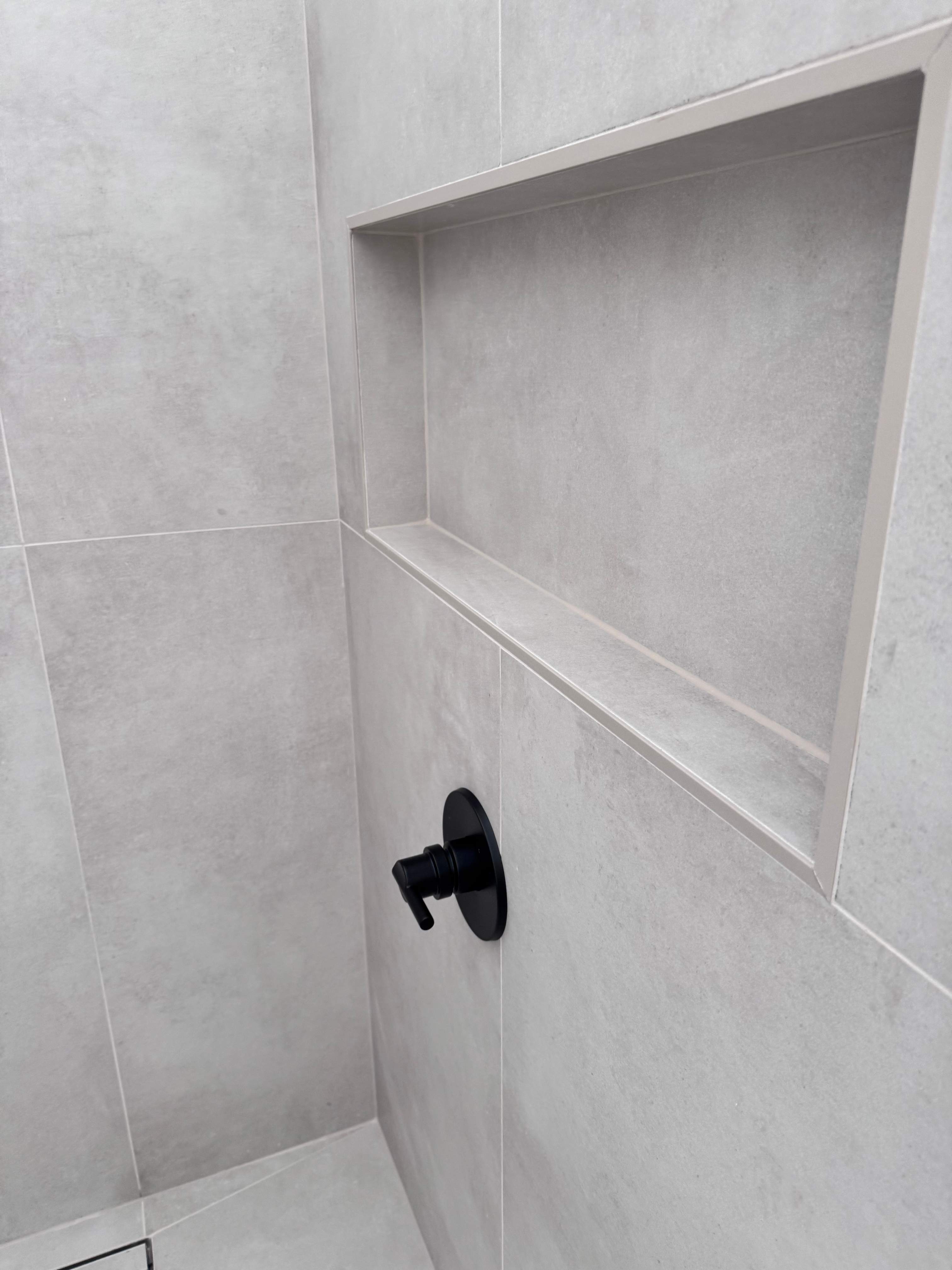 Master bathroom renovation by Prudencio