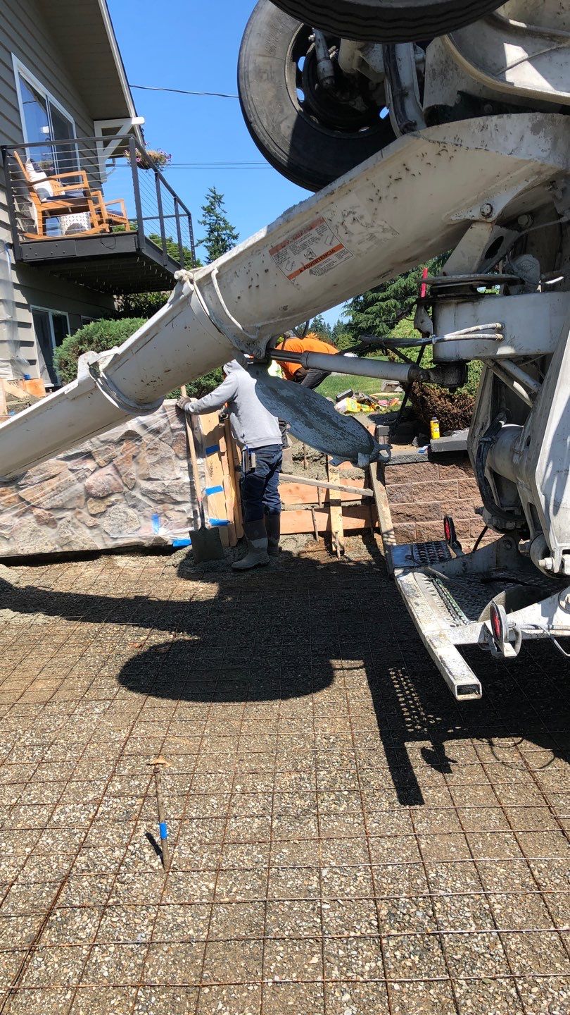 Justin | Retaining Wall, Landscape Project  by Jireh Asphalt & Concrete Inc 