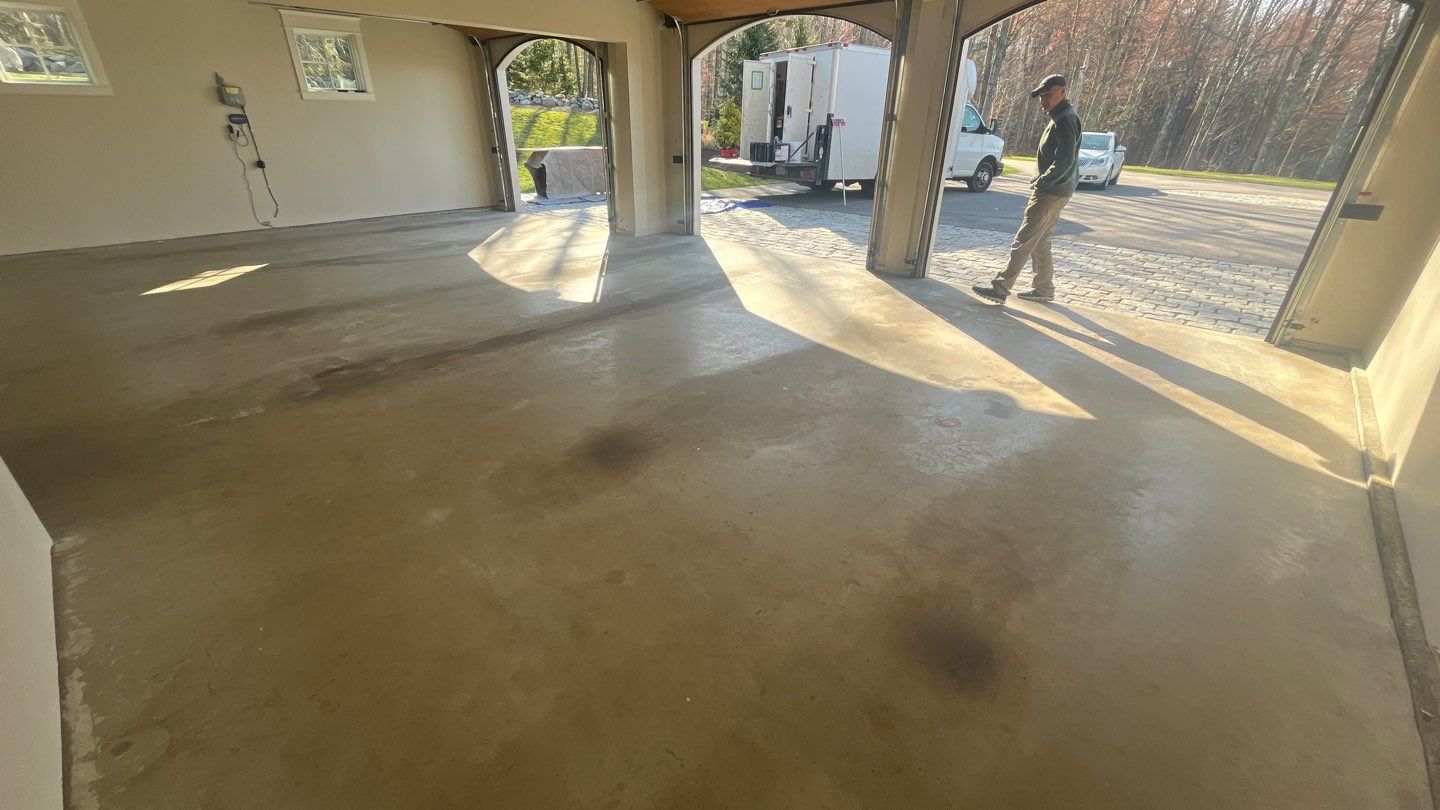 Garage in Bedford, NH 03110 by Symphony Concrete Coatings