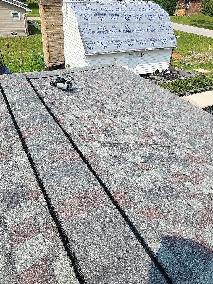 ATLAS PINNACLE COLOR: SUMMER STORM by Eagle Eye Roofing