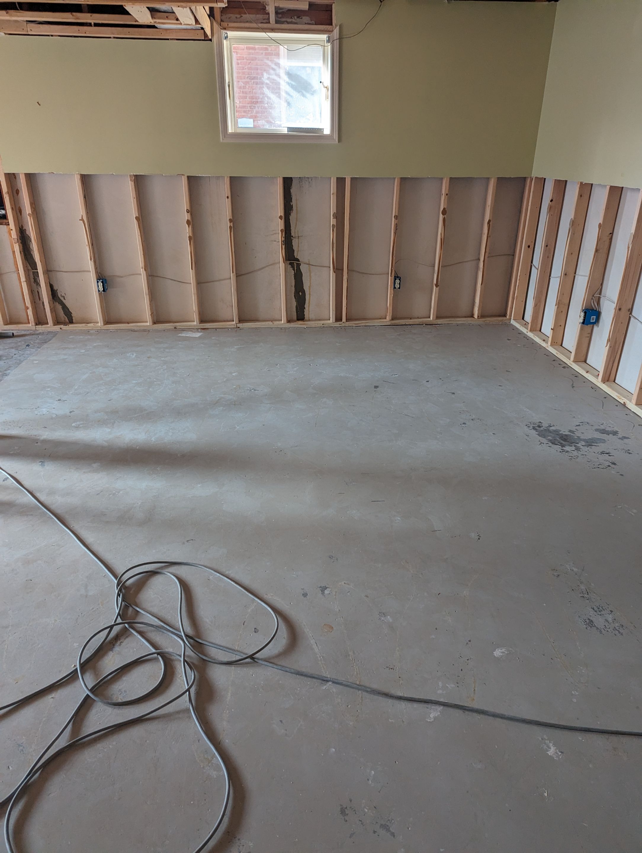 Mold Remediation in Louisville, KY by ANR Restoration