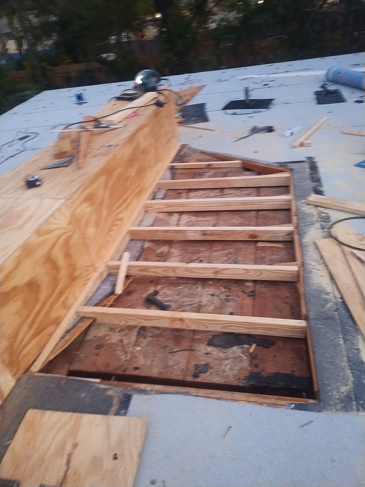 Project in St. Petersburg 33710 by Mitchell Roofing Company LLC 