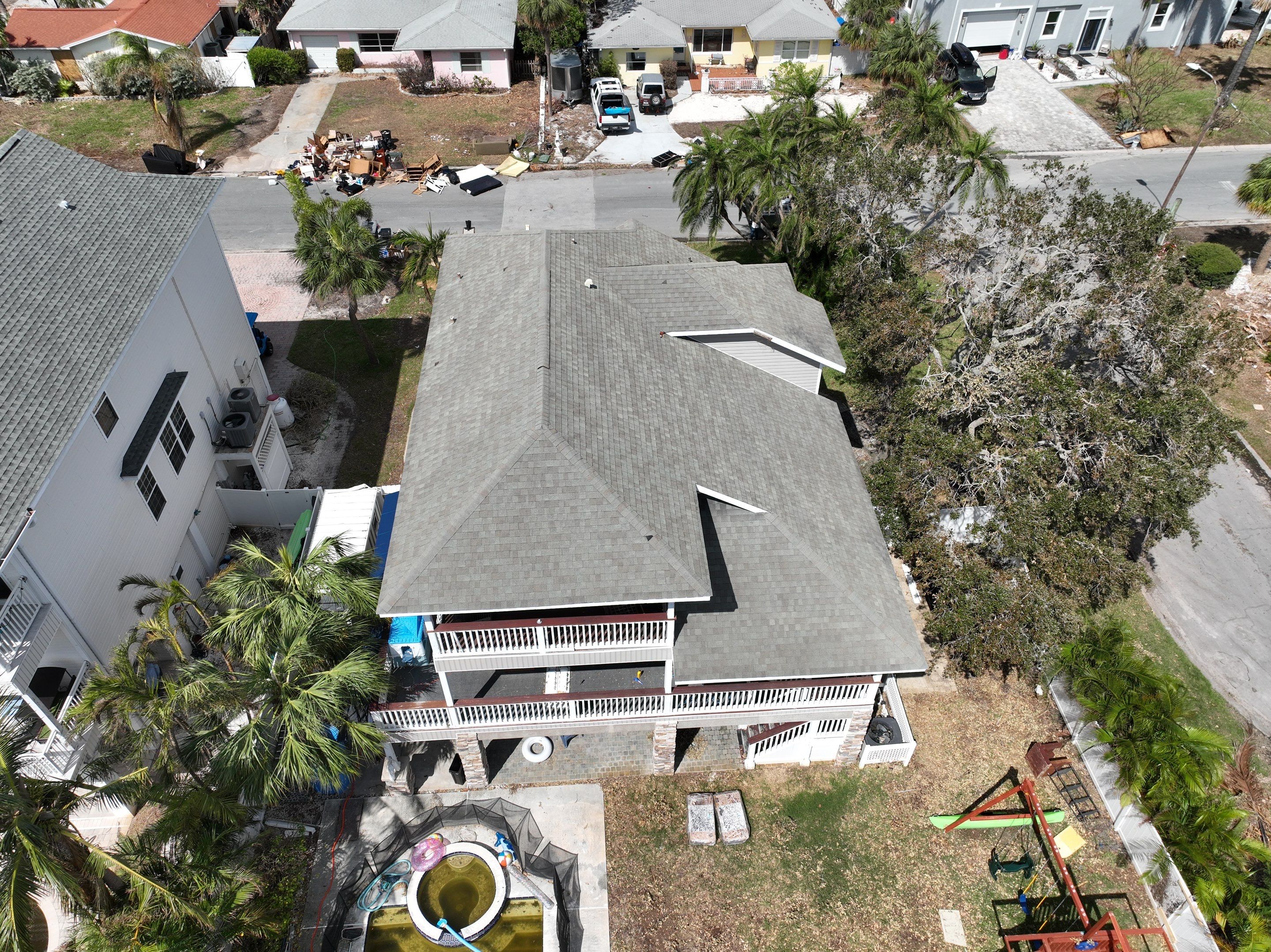Polar White Standing Seam by Reimagine Roofing