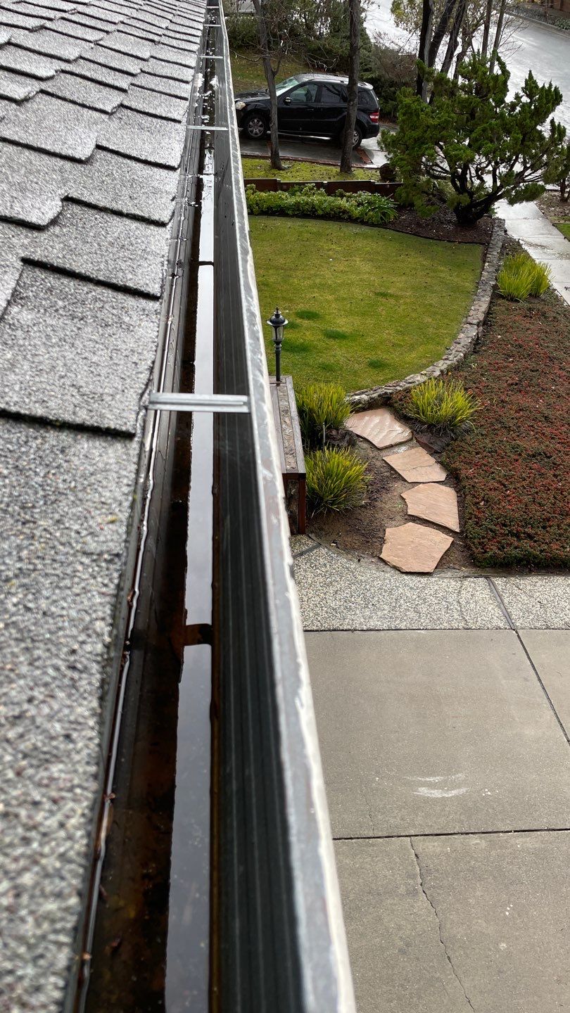 San Jose Gutter Cleaning on a 2 story home by All One Solar Shine