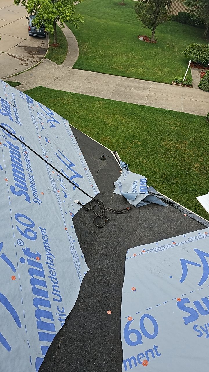 ATLAS PINNACLE COLOR PEWTER by Eagle Eye Roofing