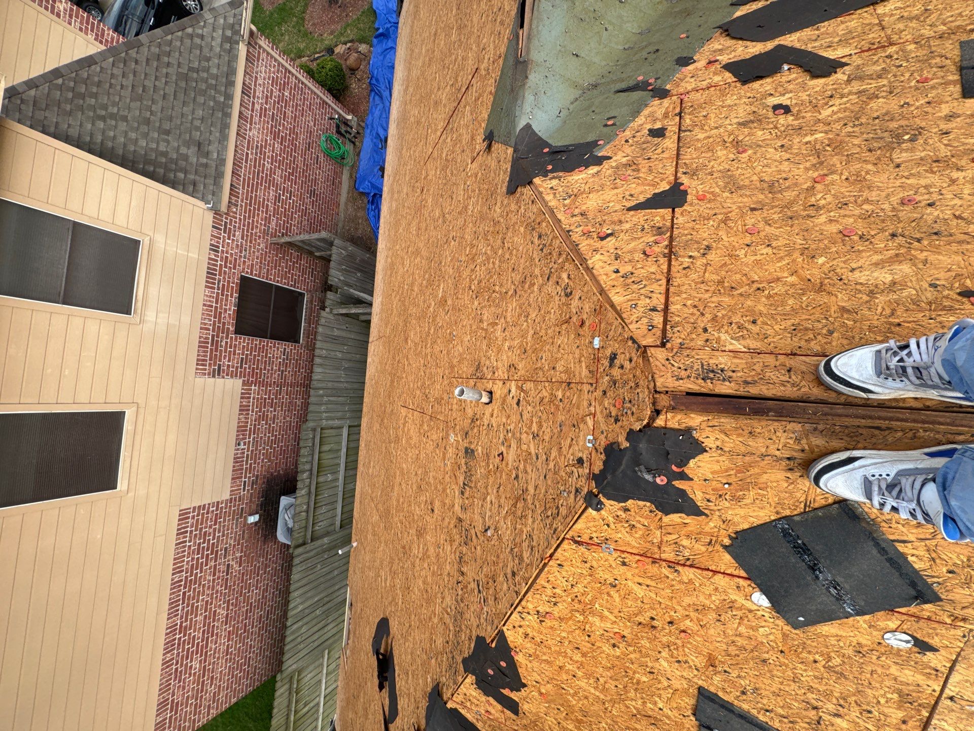 Roof Replacement Houston by Roof Repair Company