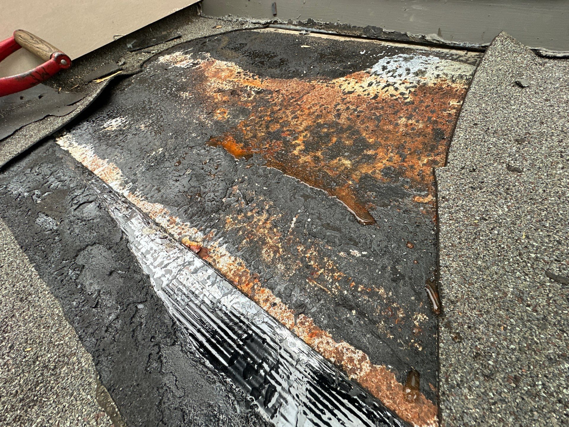 Owens Corning Duration Driftwood  by Motion Roofing