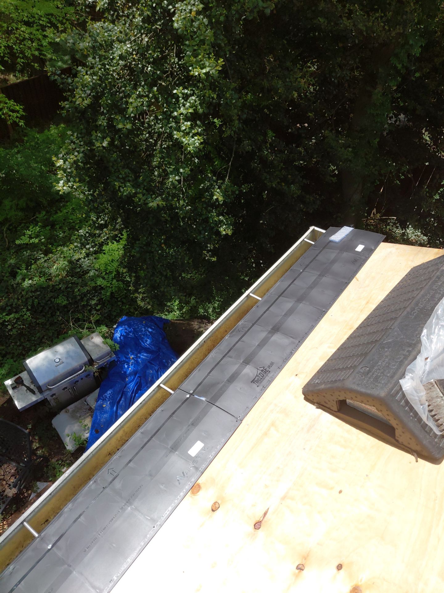 Annandale: Residential Roof Replacement with CertainTeed Landmark in Moire Black by RM Banning, Inc.