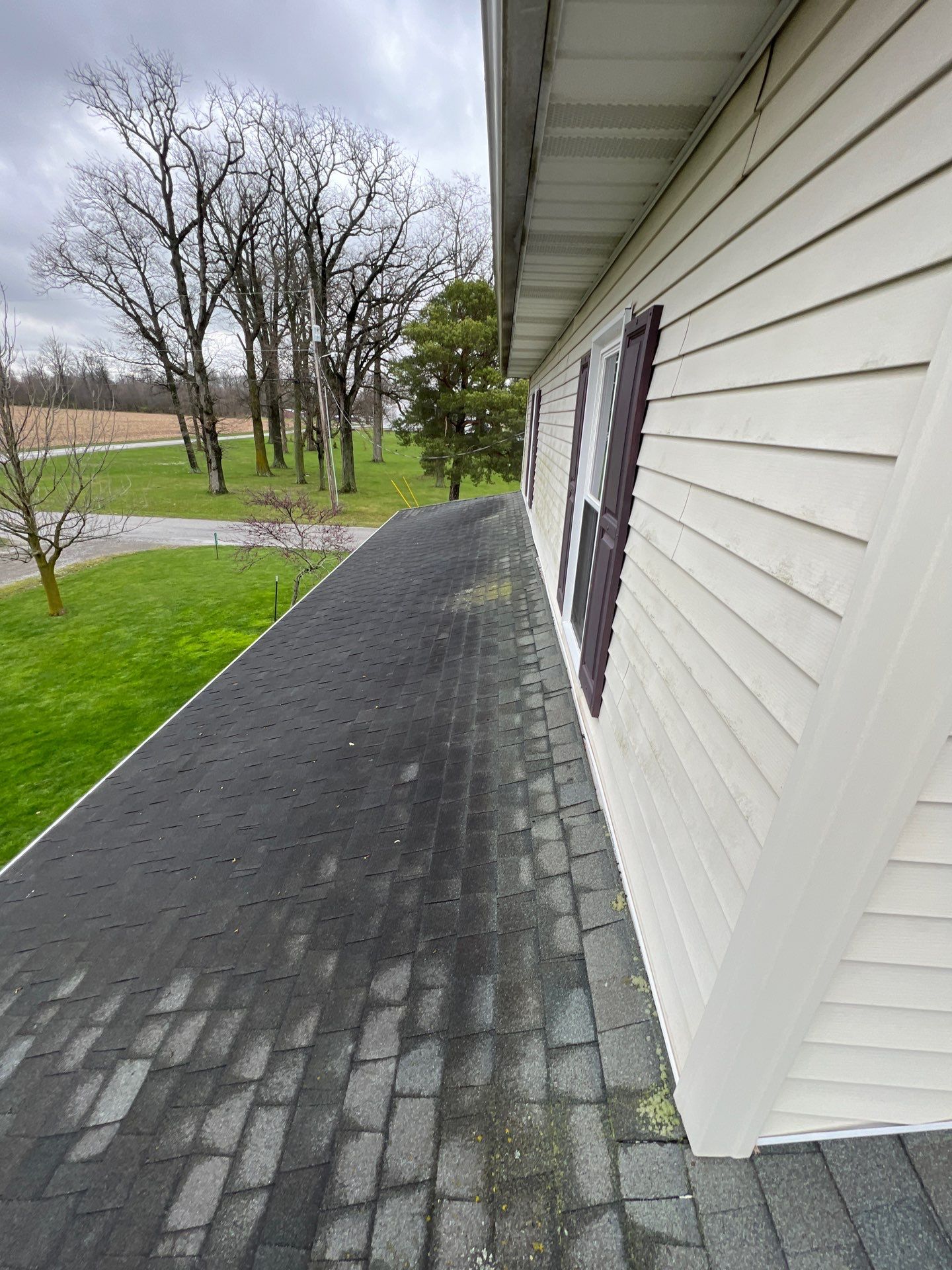 Wind-Resistant Metal Shingle Shake Roof Installation – Lima, Ohio by 4Ever Metal Roofing