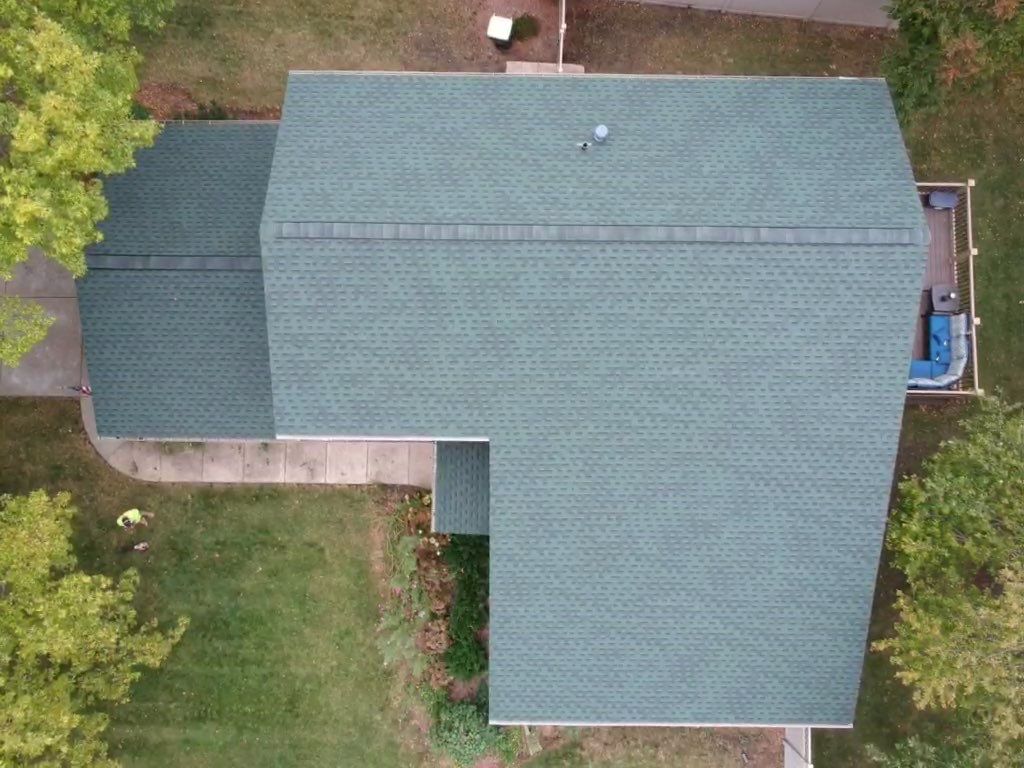 Roof & gutters by Optimal Home Improvement 