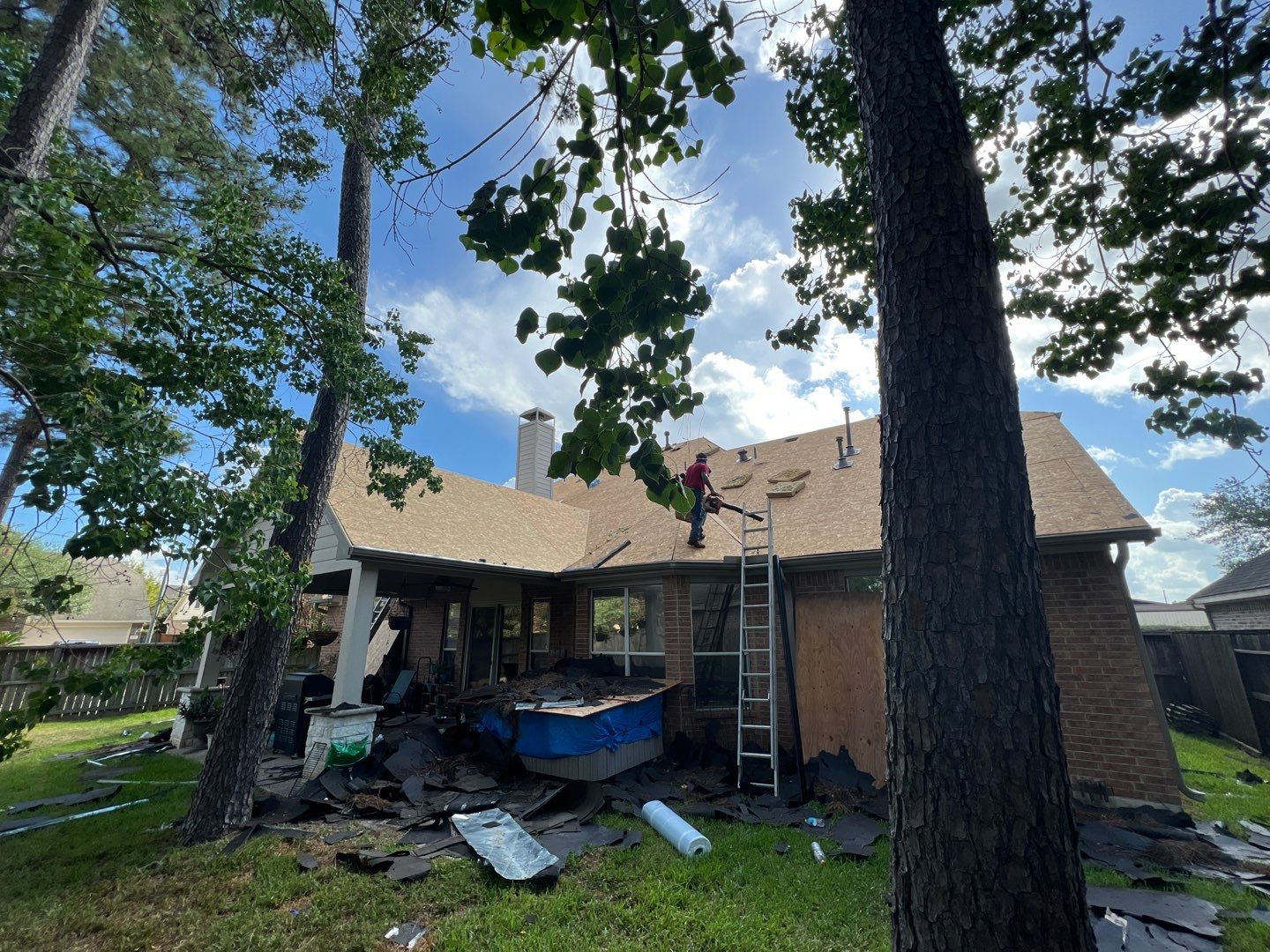 GAF HDZ - Charcoal by Elite Roofing LLC