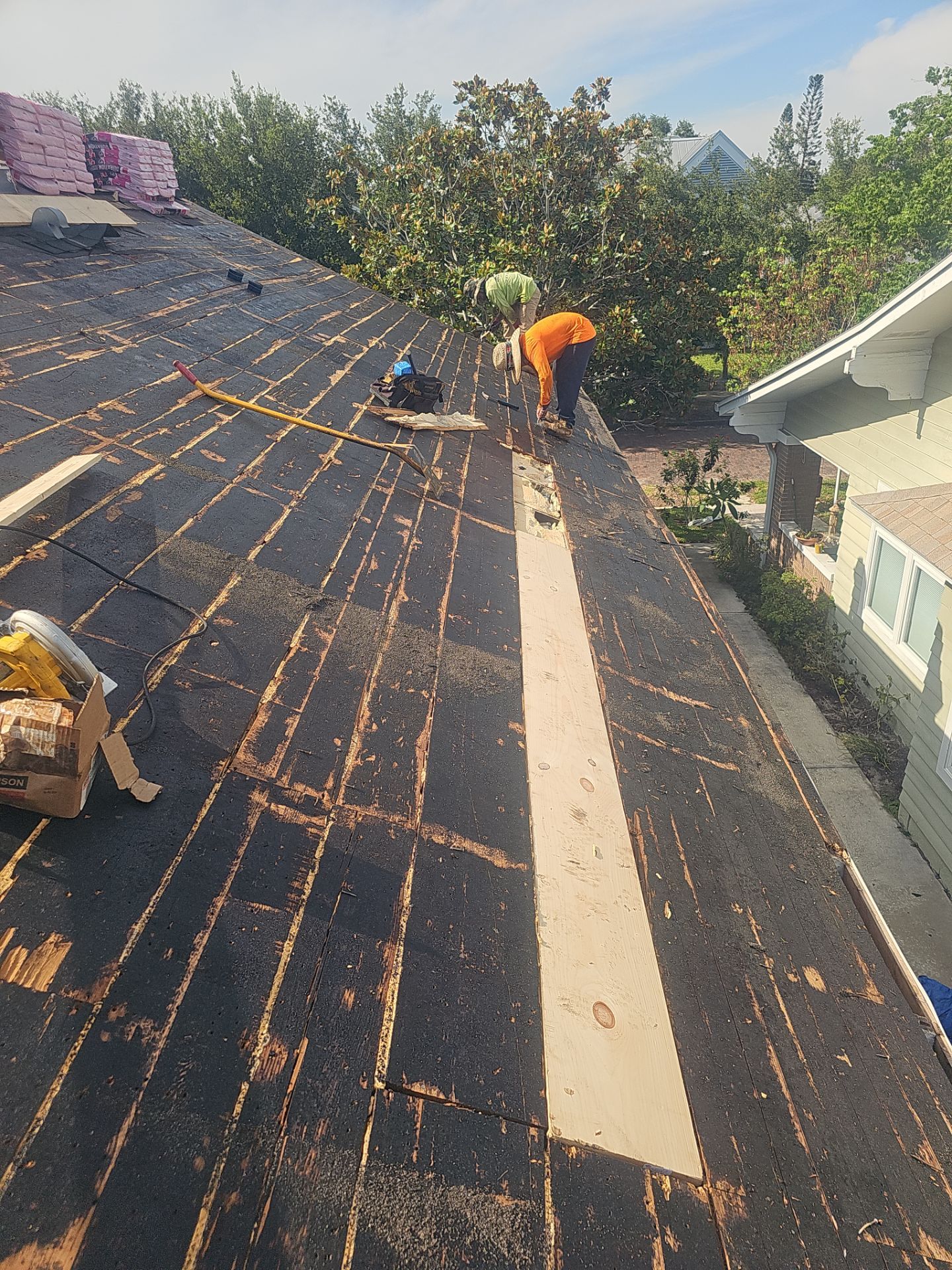 Project in St. Petersburg 33704 by Mitchell Roofing Company LLC 