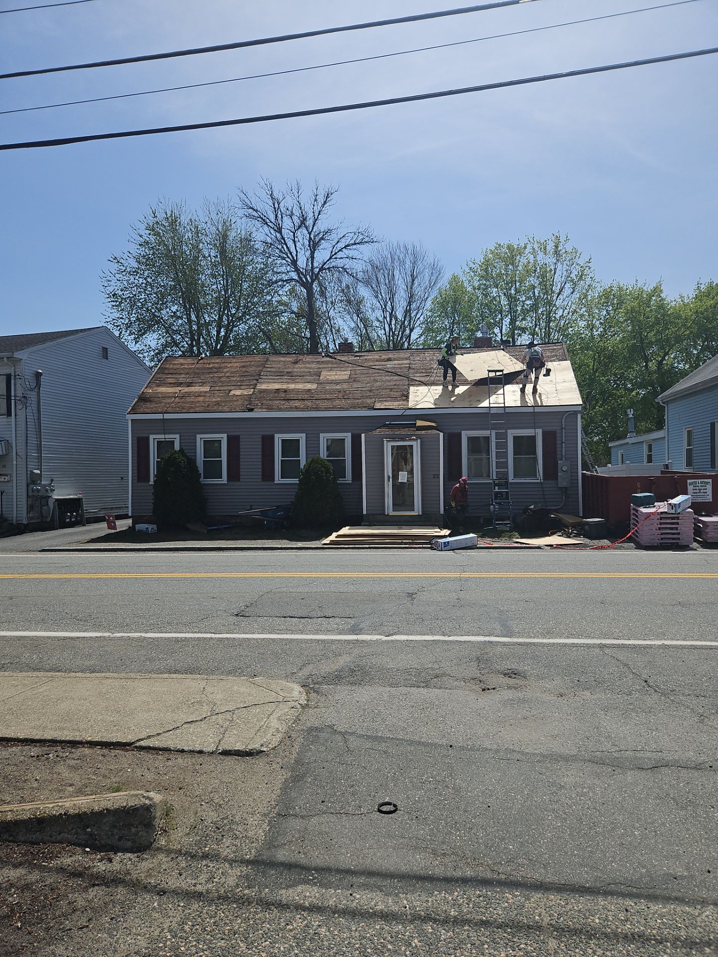 Roof Replacement with Owens Corning TruDefinition Shingles in Midnight Plum by Mighty Dog Roofing of Greater Middlesex County