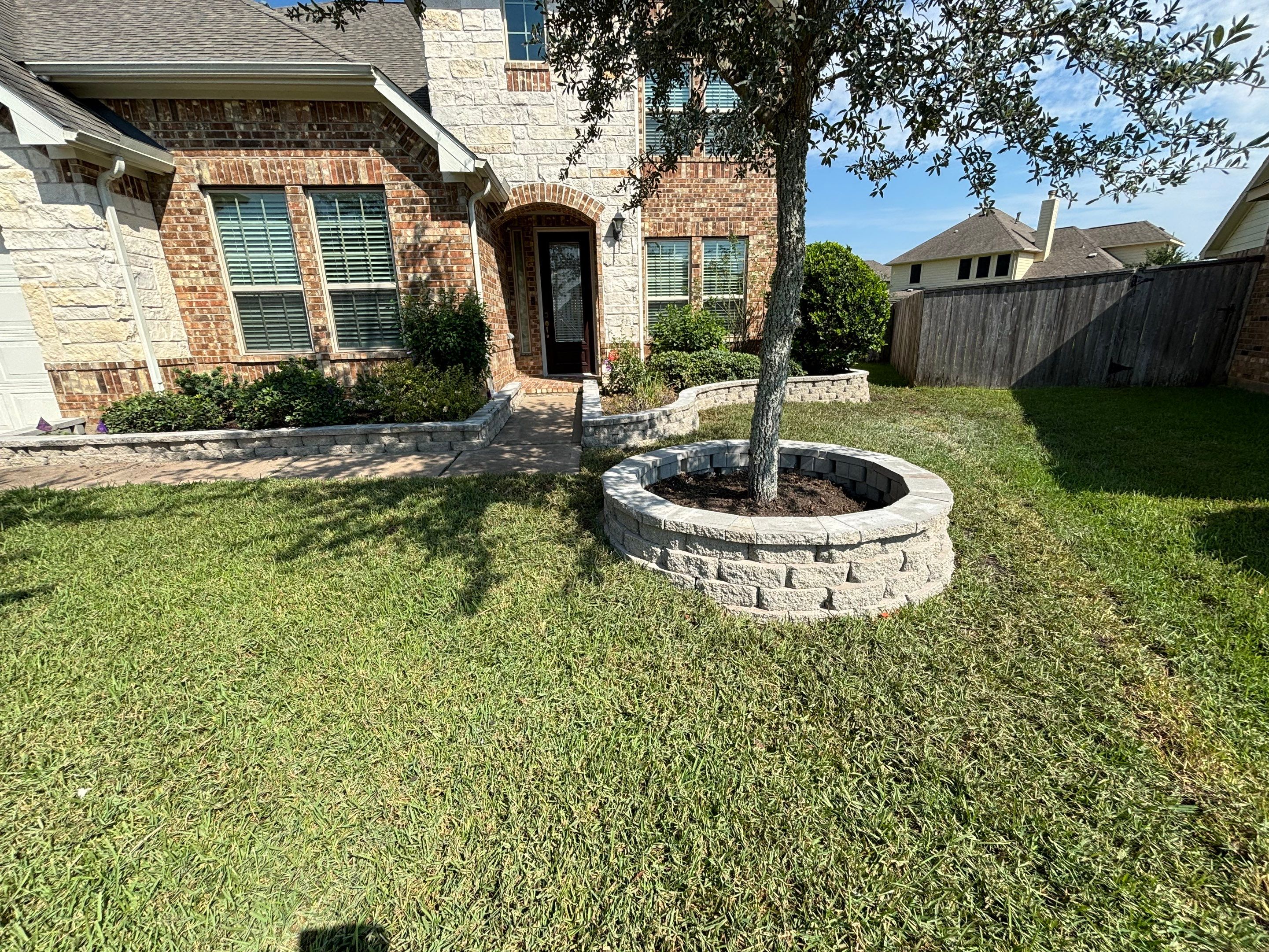 🌿 Mr. Ken’s Front Yard Flower Bed Enhancement by Texas Urban Elements