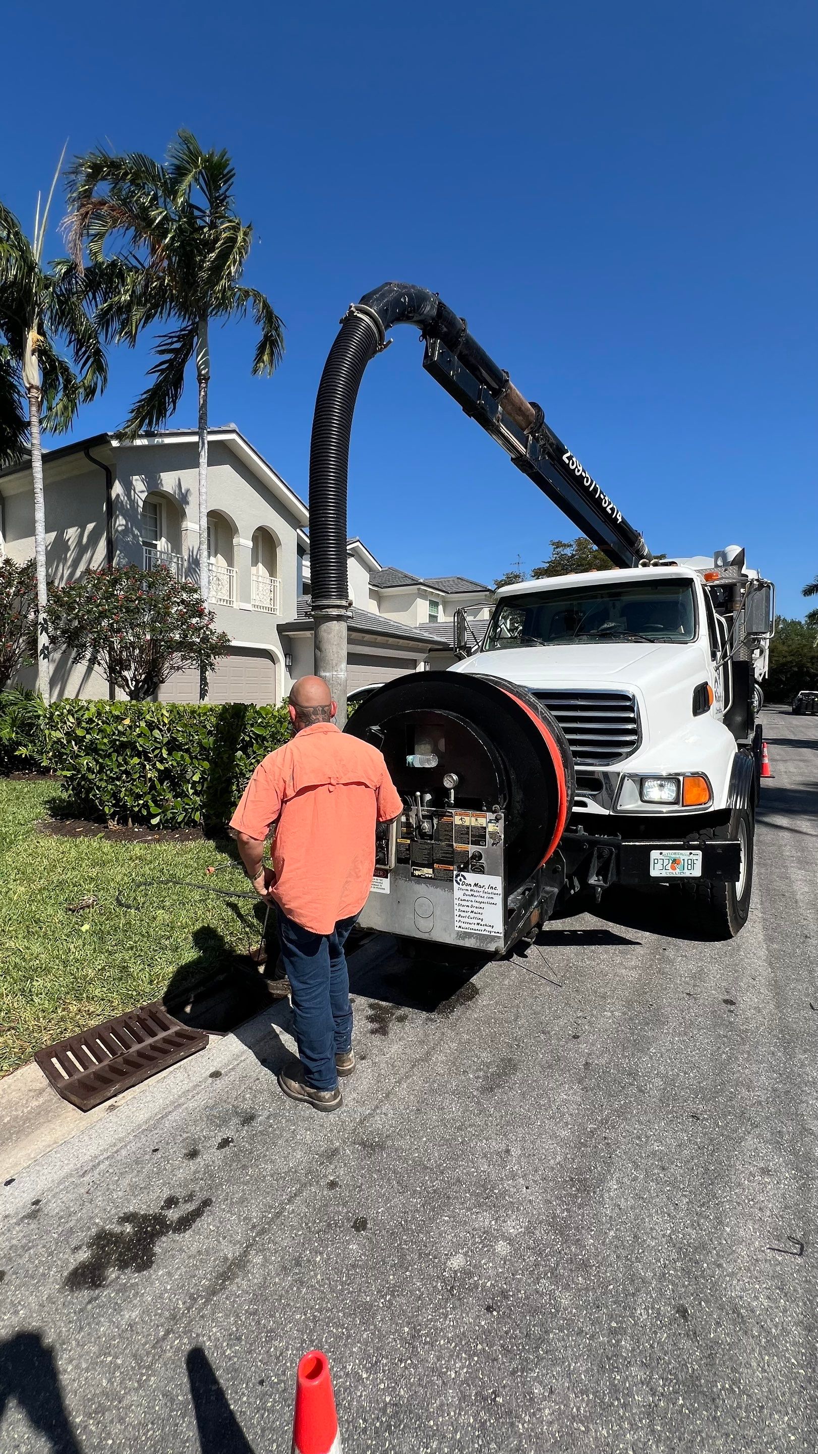 Estero Community Stormwater System Maintenance by APS Power & Water