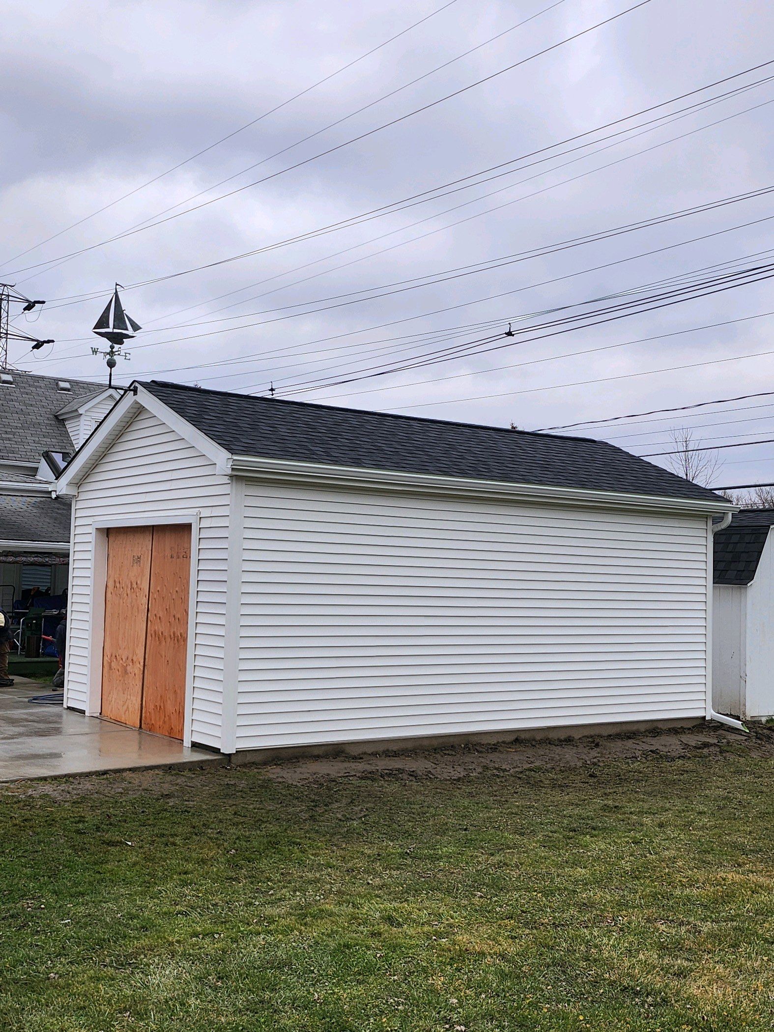 Garage by Ivy Lea Construction