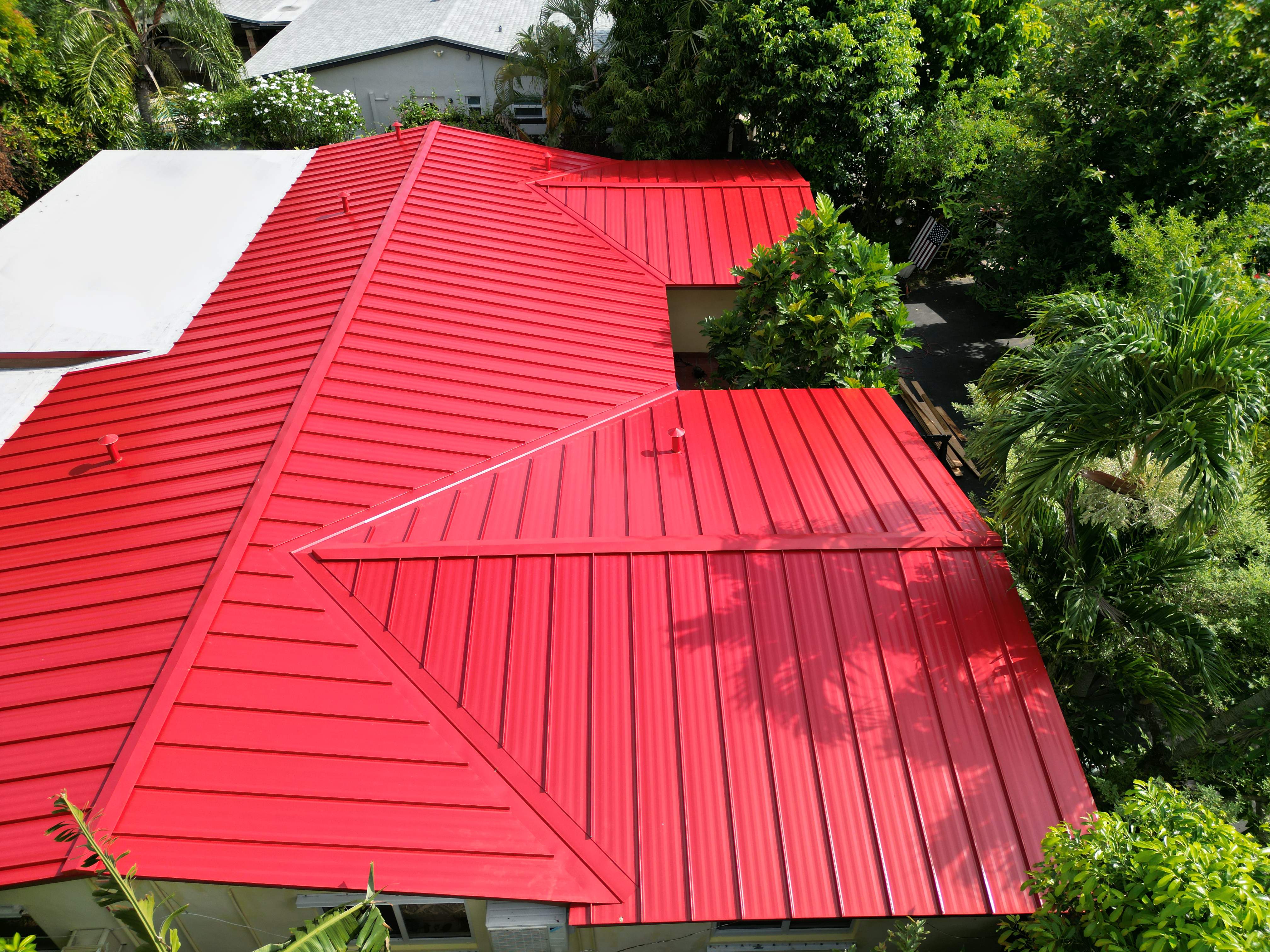 Metal Roof - Galvalume - Brite Red by Istueta Roofing