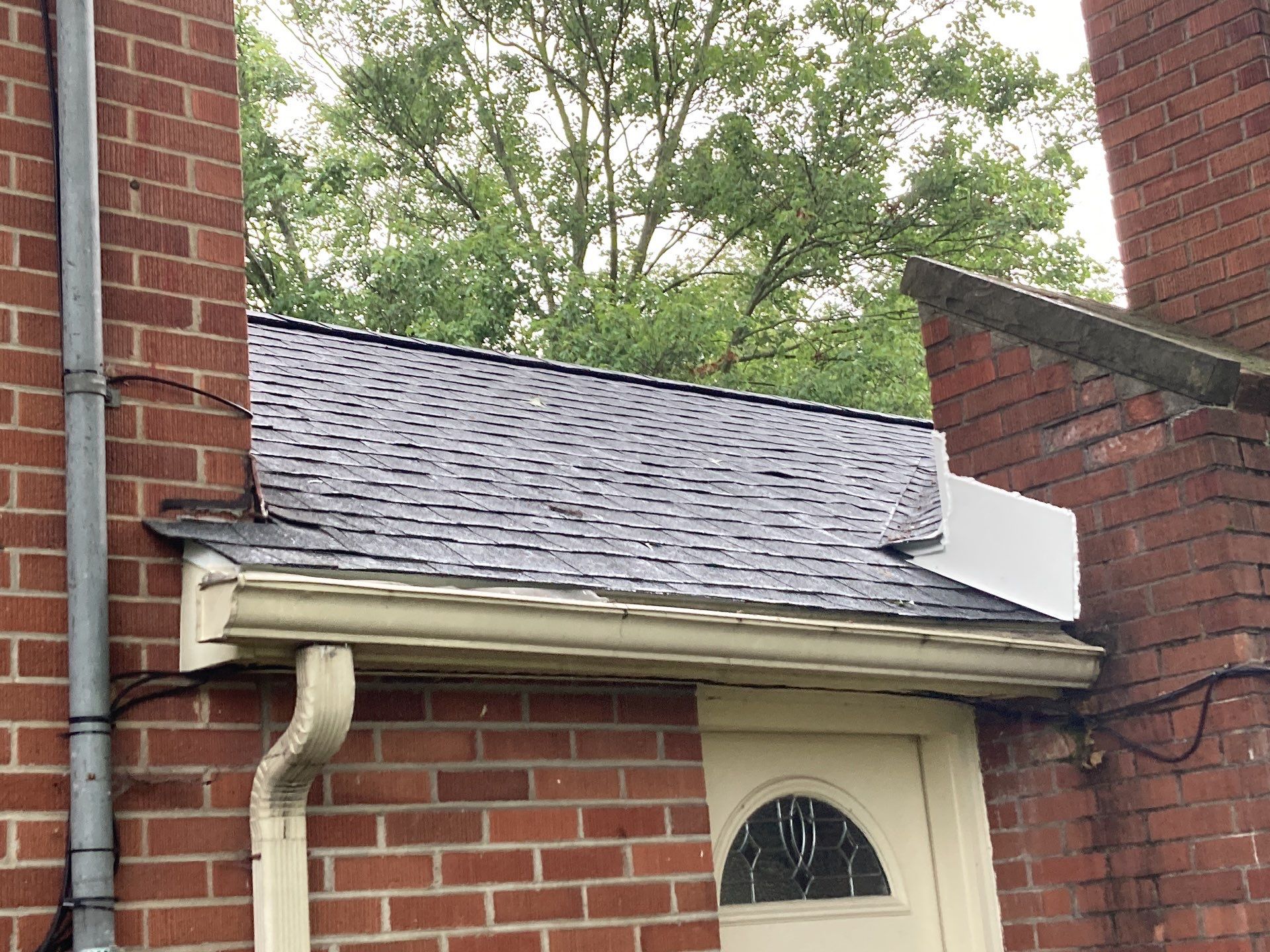 Residential Roofing Installation using GAF Timberline HDZ by Rainstoppers Roofing