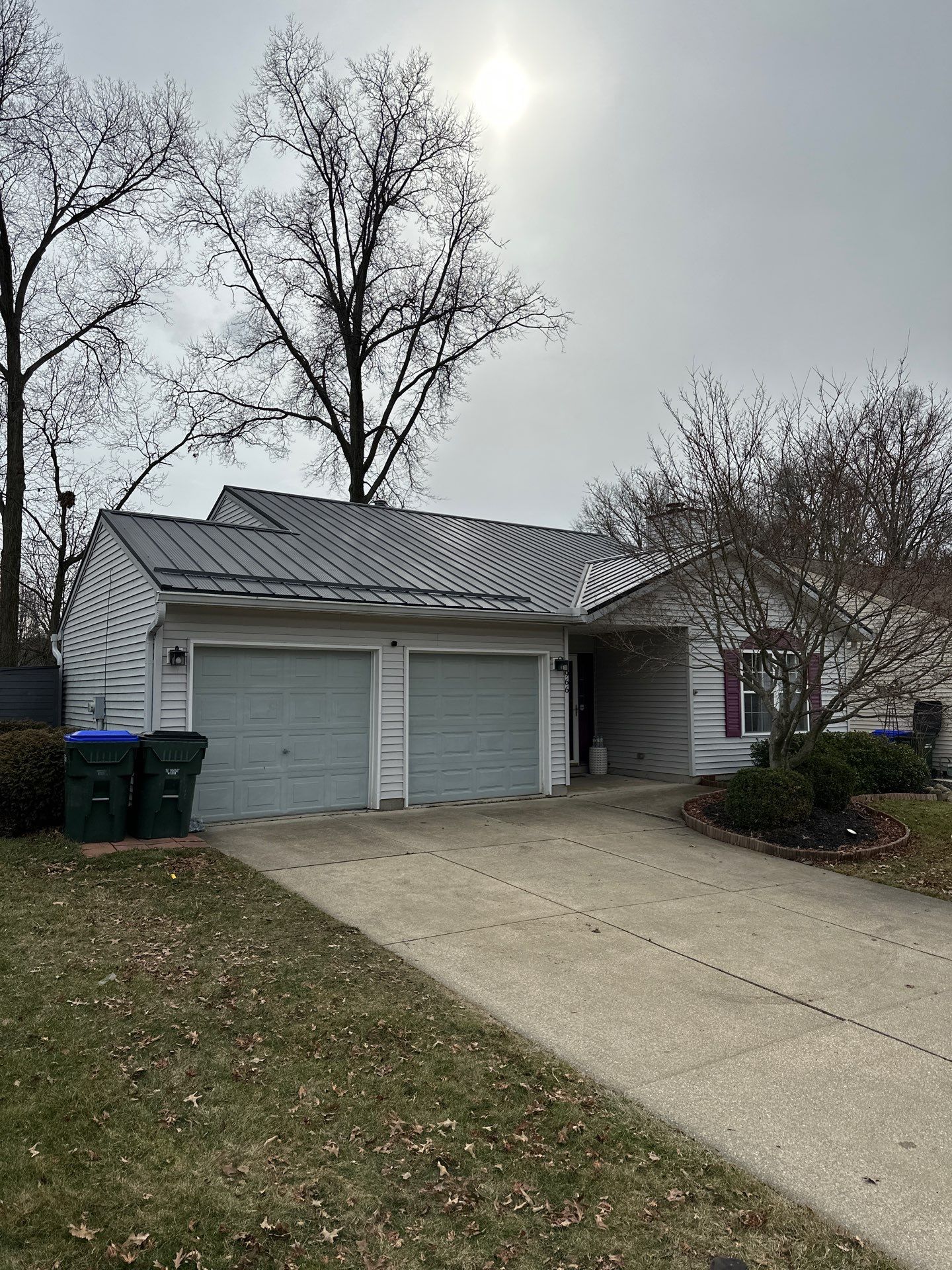 Weather Max Panel, Color: Ebony by Eagle Eye Roofing