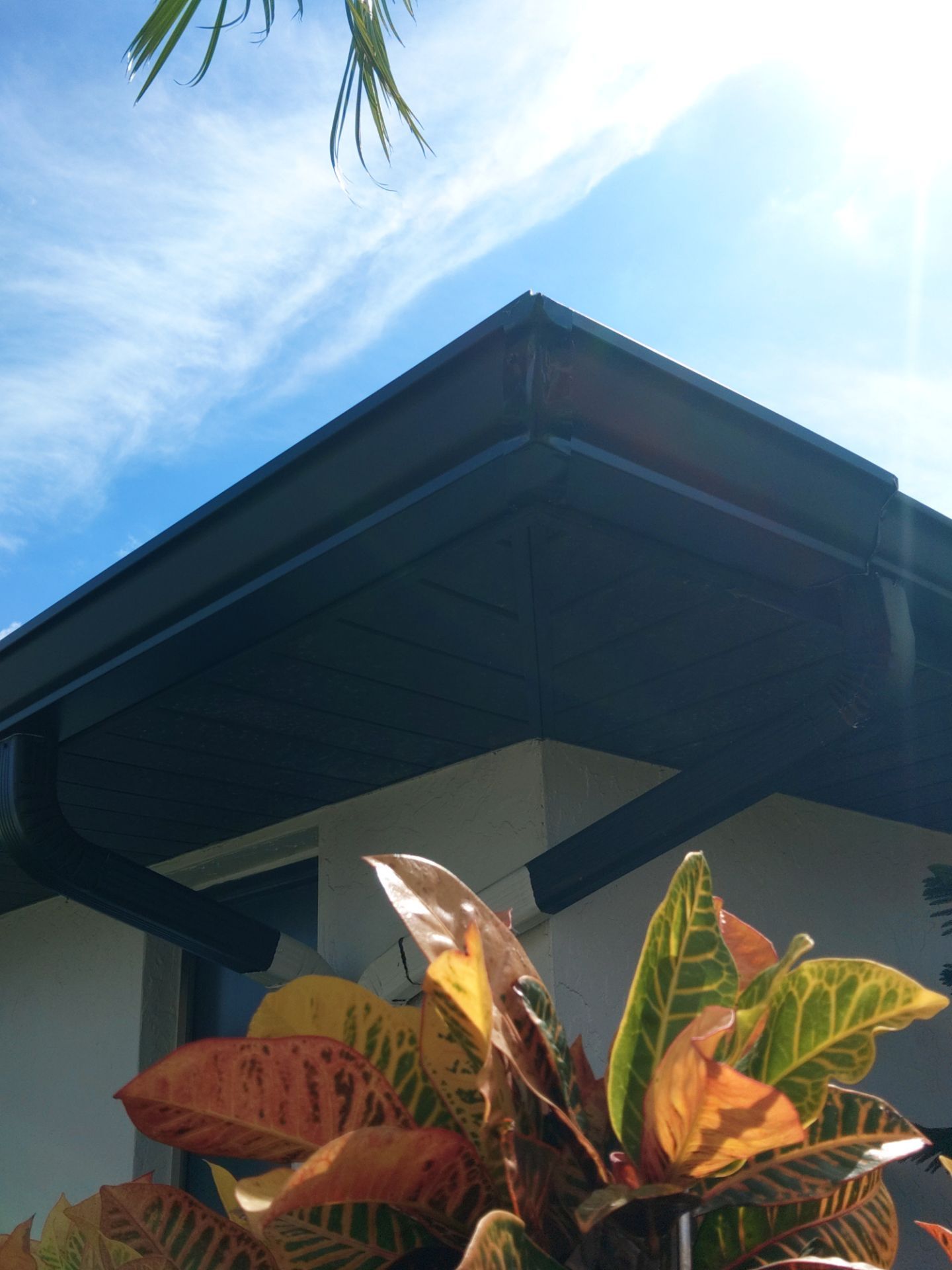 6 Inch Seamless Gutters using Musket Brown Seamless Gutters in Cape Coral FL by Gutter Professors
