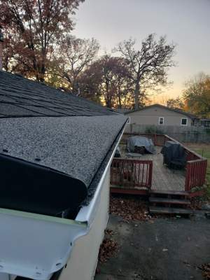 Why Ritchie Gutters Clog and Ice Up