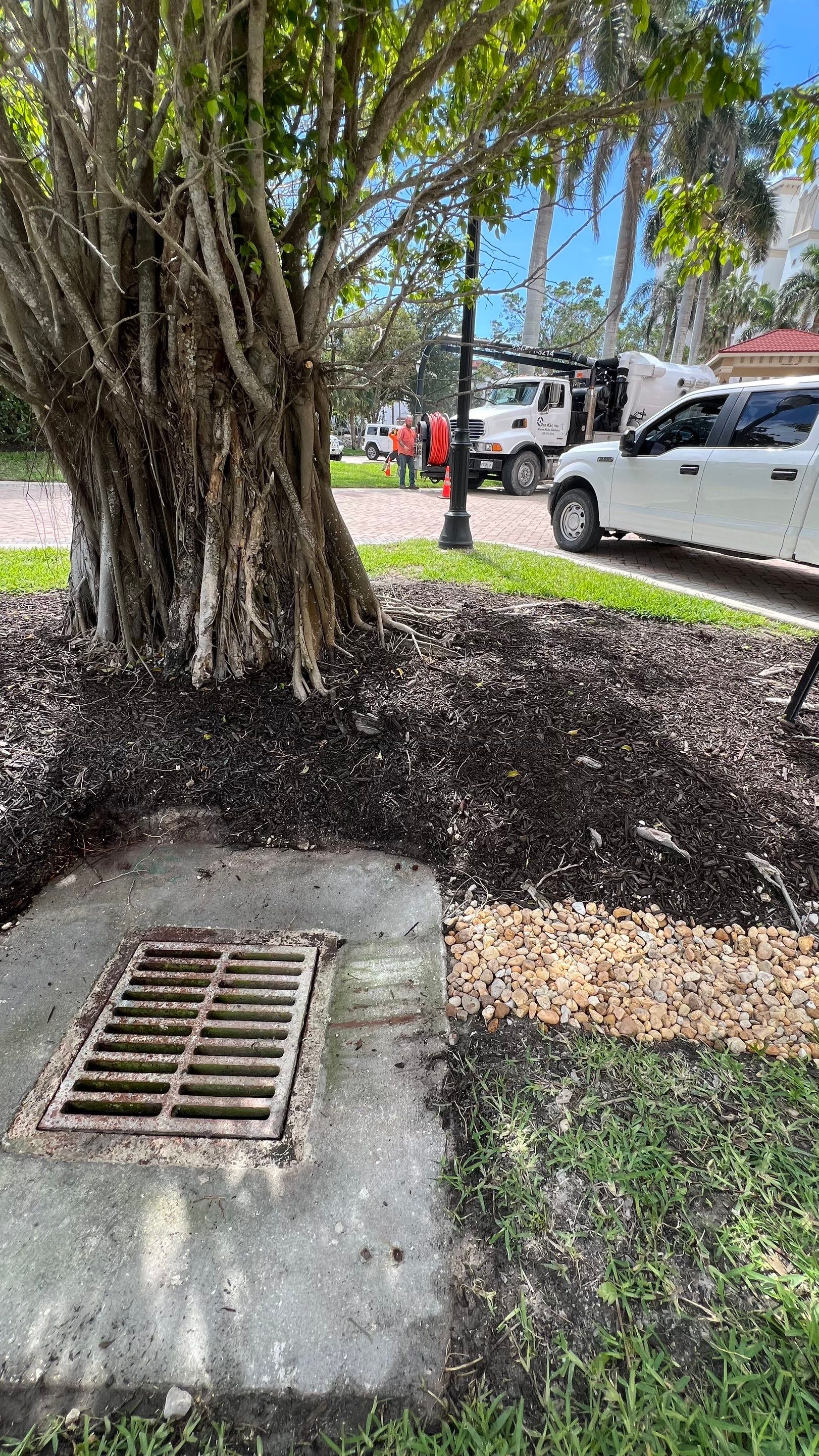 Condo Parking Garage Cleanup and Stormwater System Maintenance by APS Power & Water