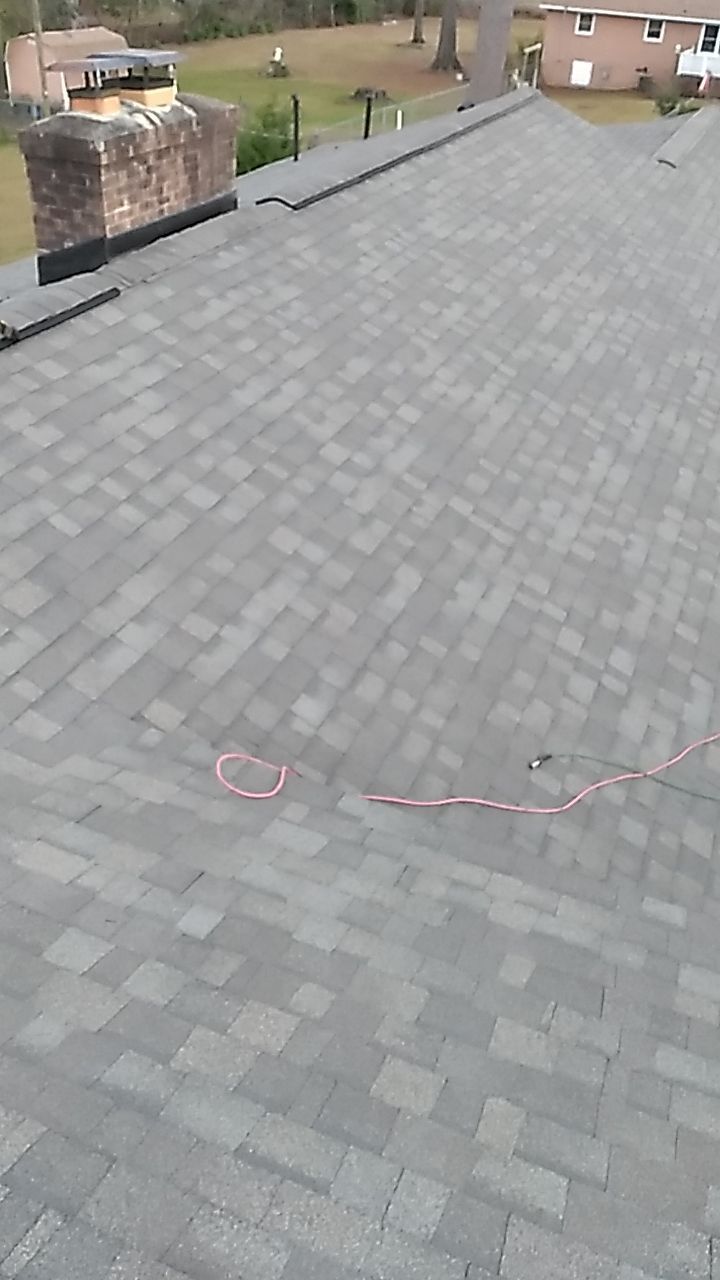 Residential Roofing Installation using Owens Corning Oakridge- Williamsburg Gray by Indigo State Roofing