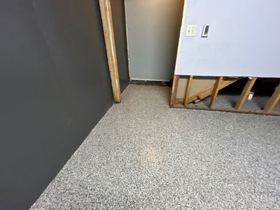 Basement in Nashua, NH 03063