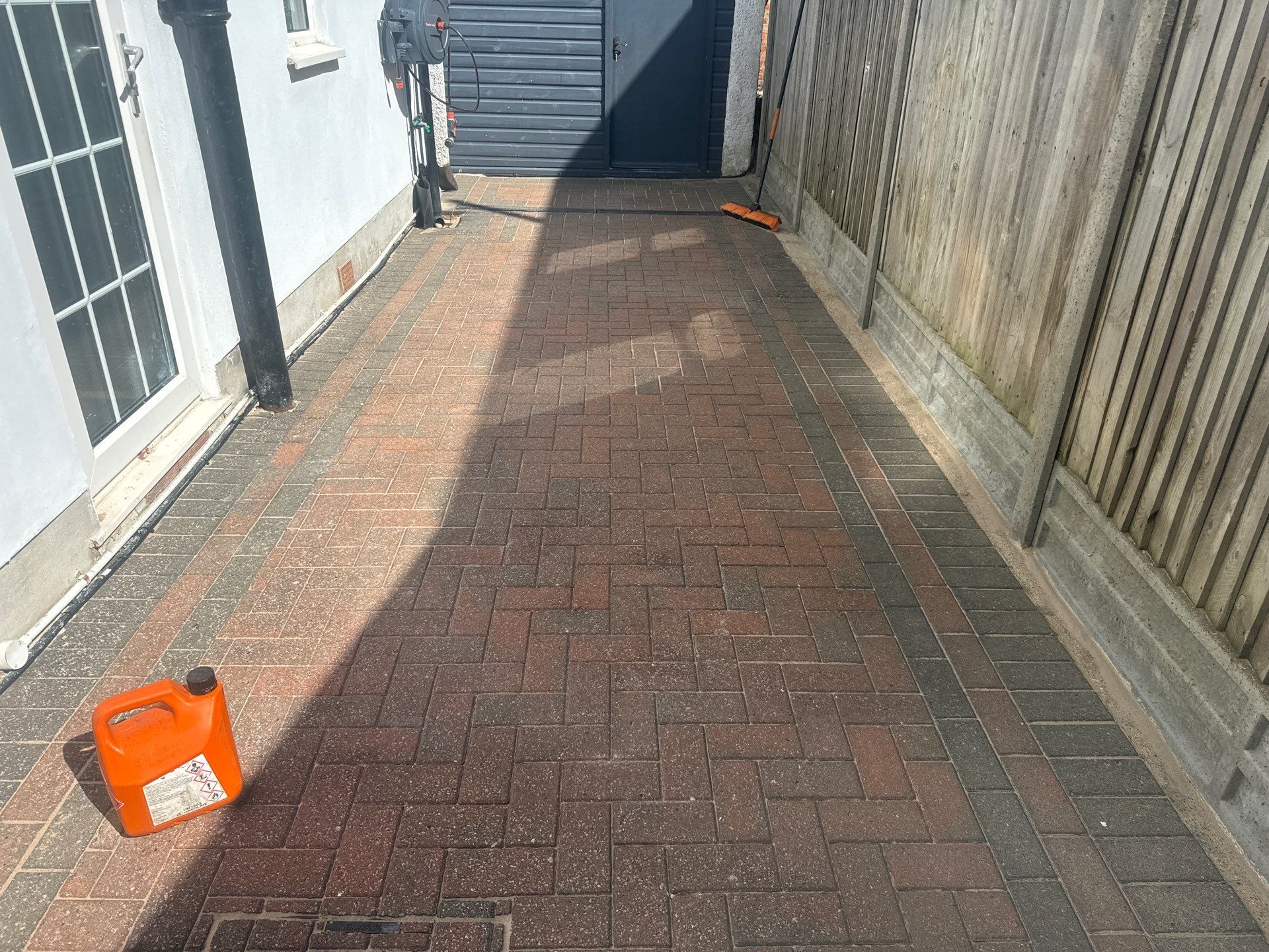 Driveway And Patio Clean using Honda 21lt High Pressure Machine by Ges Exterior Cleaning ltd
