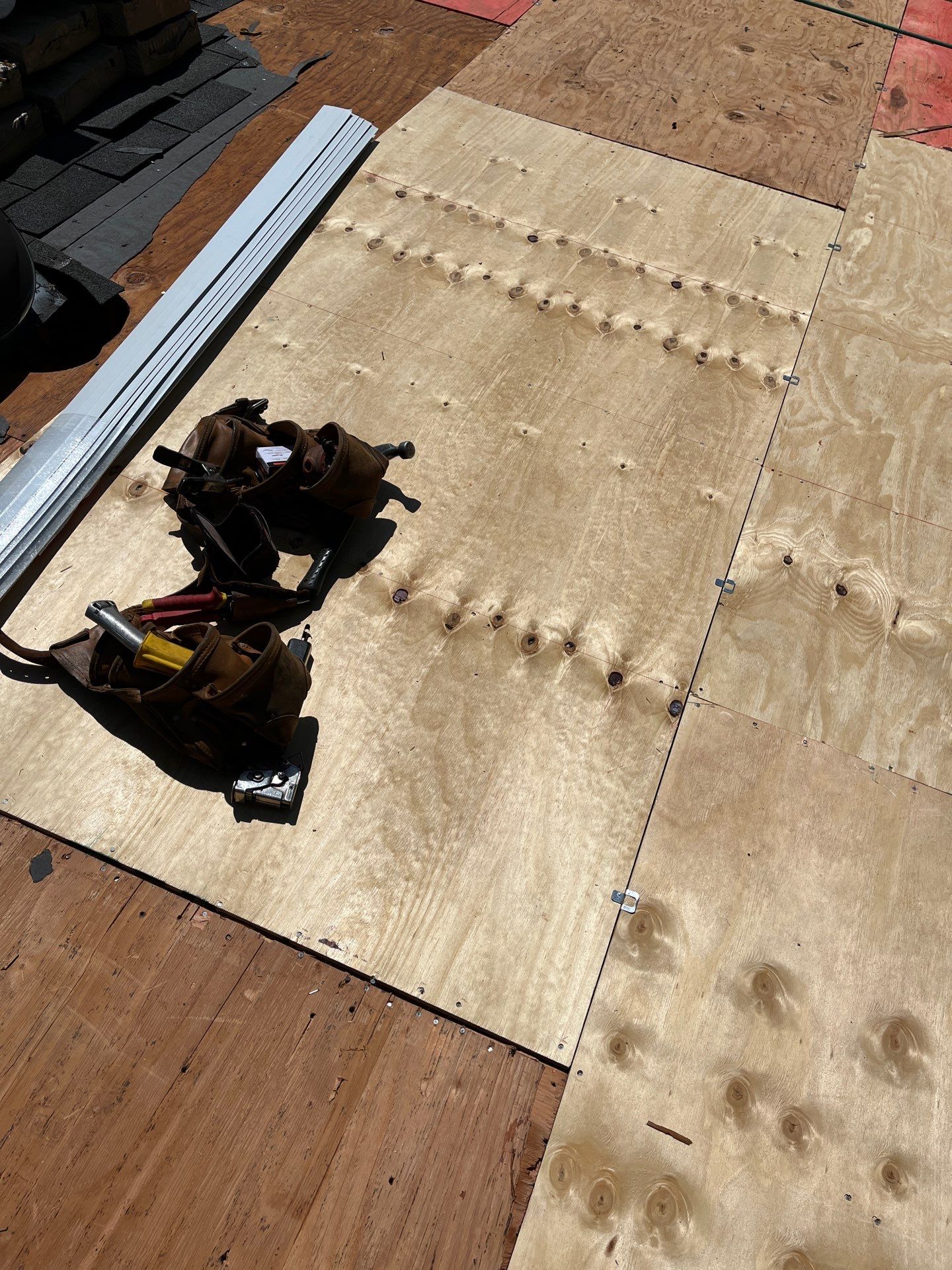 Oakton: CertainTeed Landmark Pro Designer Shingles in Max Def Pewter by RM Banning, Inc.