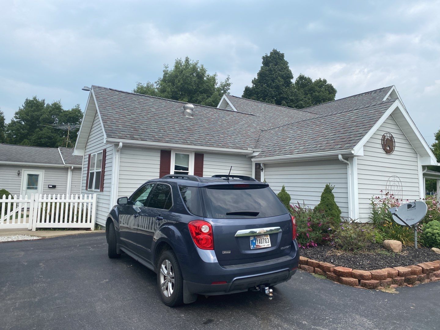 Residential Roofing Installation using Vic West Nothridge Slate by 4Ever Metal Roofing